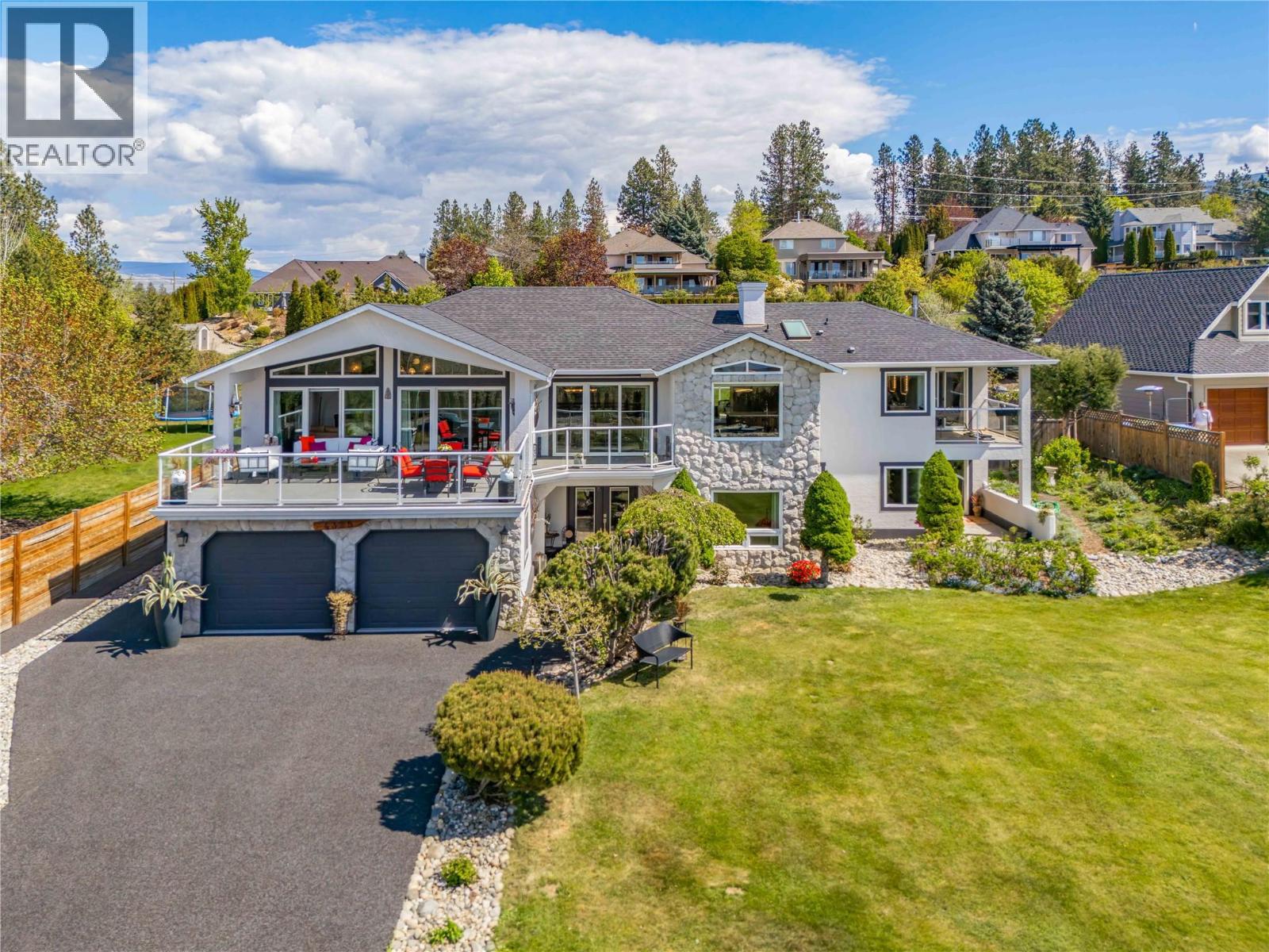 4325 Takla Road, Kelowna, British Columbia  V1W 3C4 - Photo 1 - 10398360