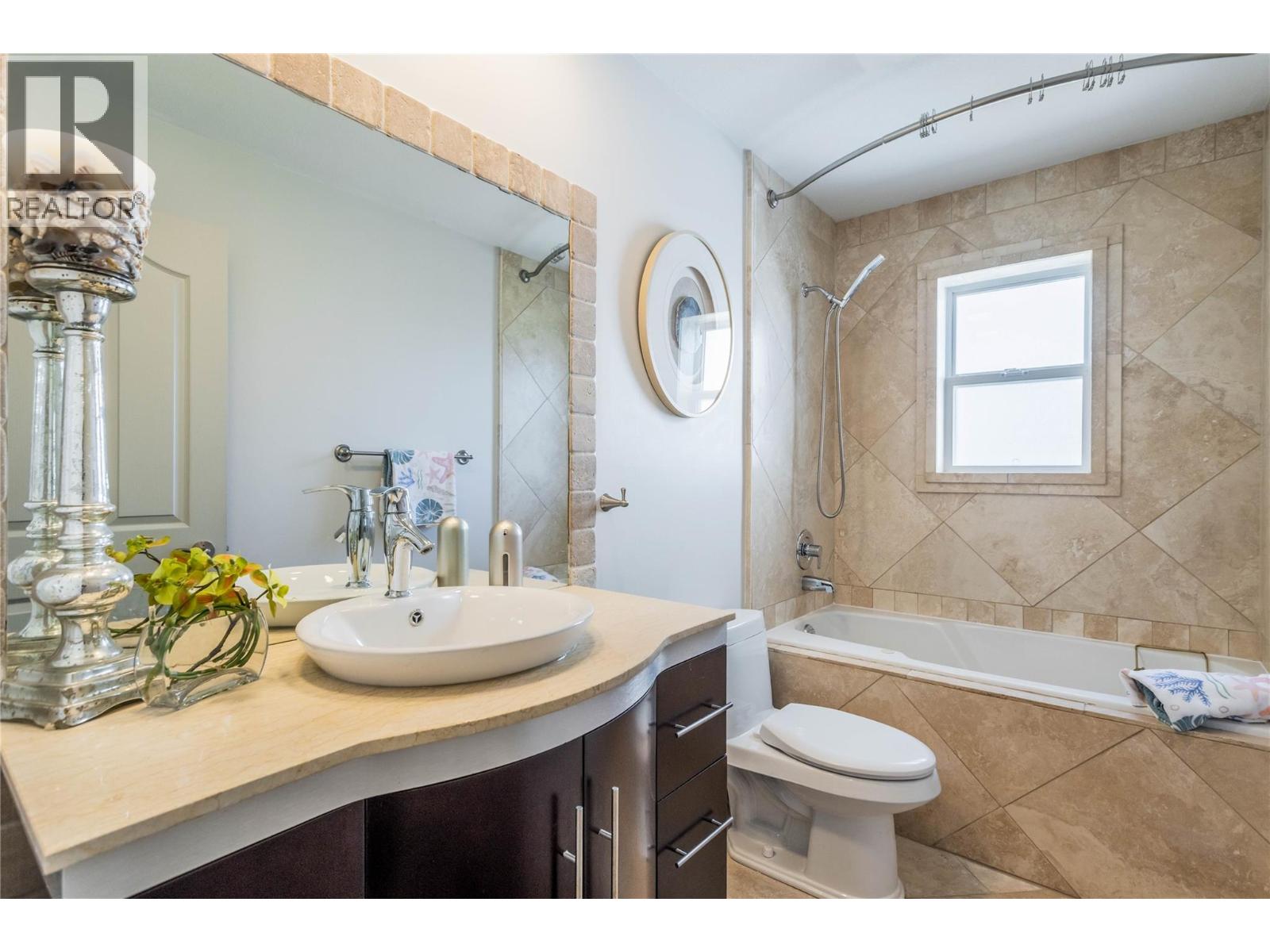 4325 Takla Road, Kelowna, British Columbia  V1W 3C4 - Photo 39 - 10398360