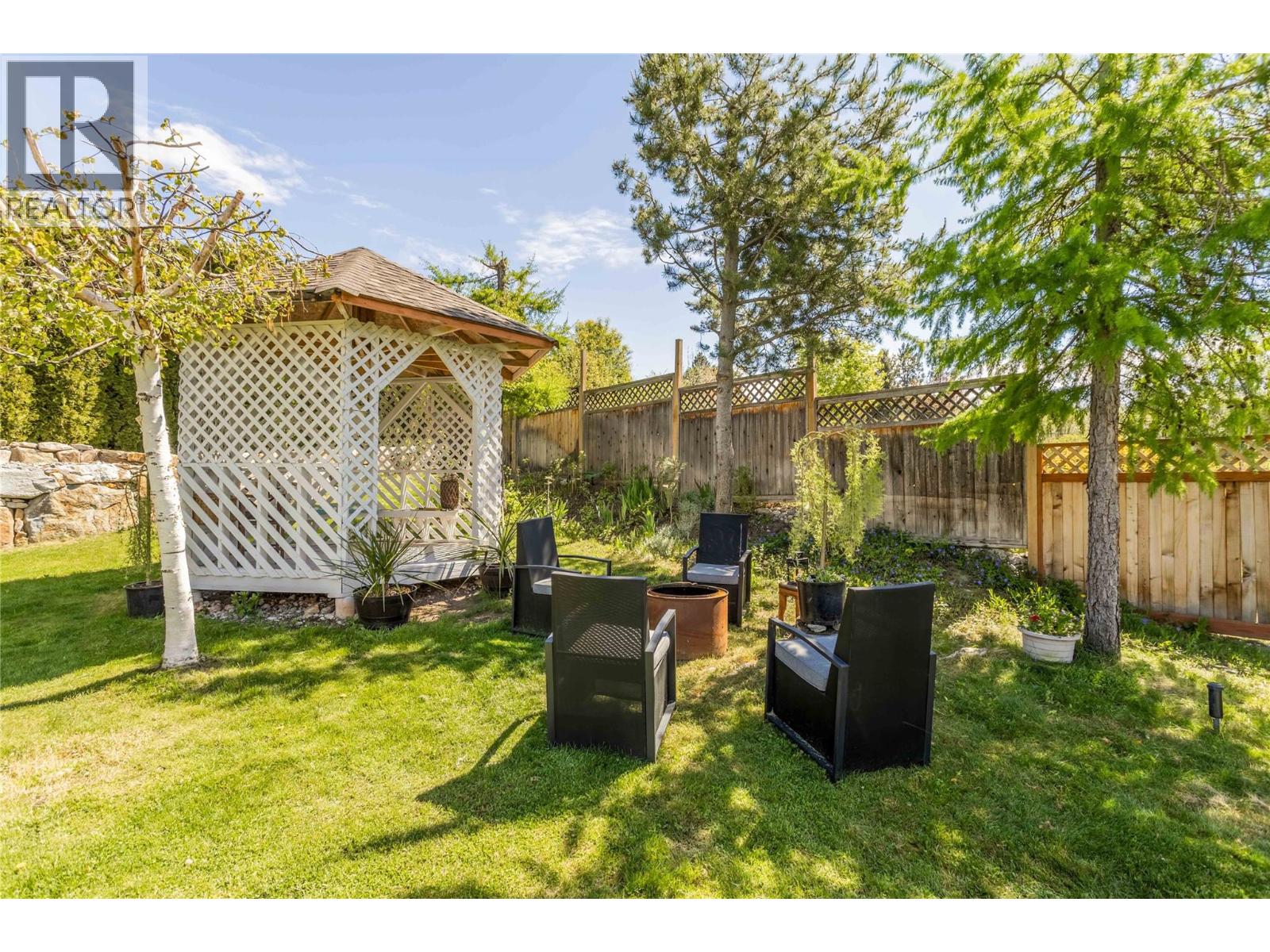 4325 Takla Road, Kelowna, British Columbia  V1W 3C4 - Photo 74 - 10398360
