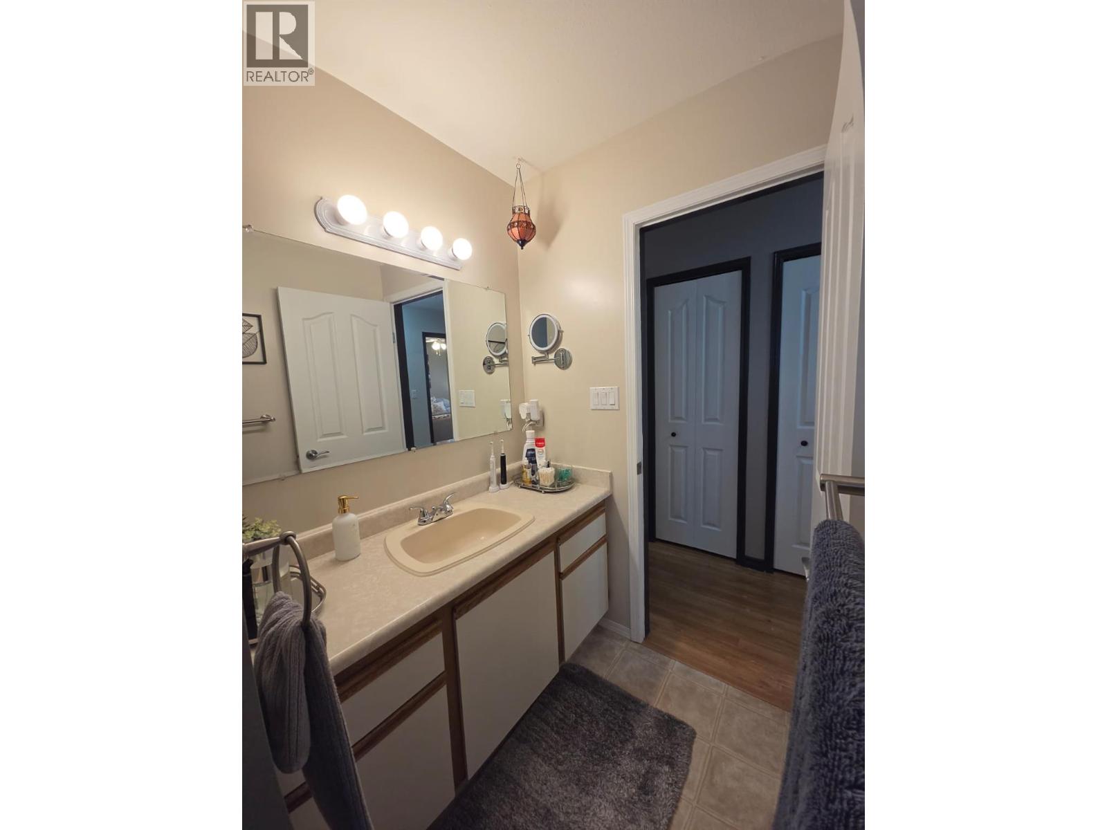 144 Chamberlain Crescent, Tumbler Ridge, British Columbia  V0C 2W0 - Photo 34 - 10398353