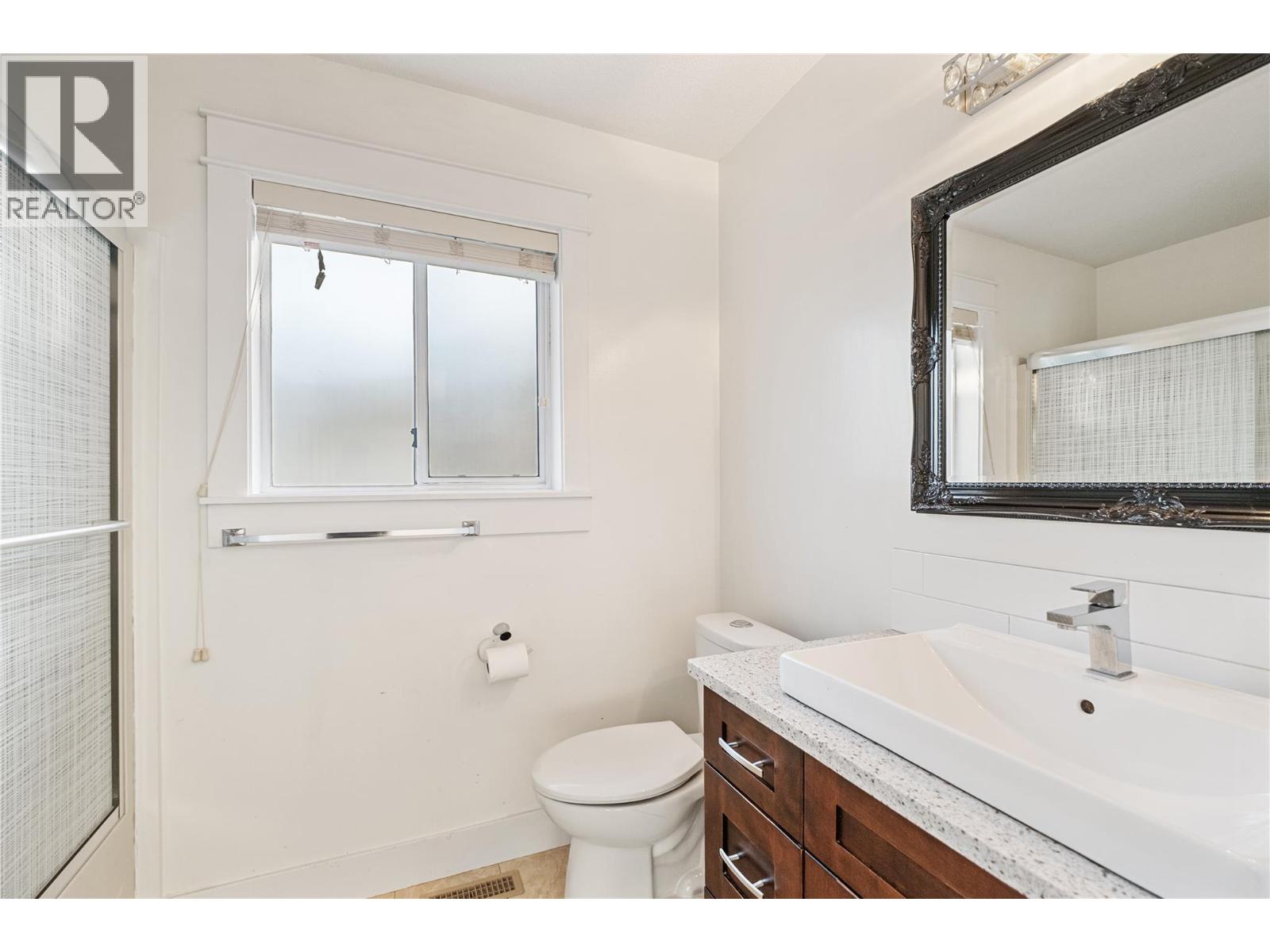 970 Keyes Court, Rutland, British Columbia  V1X 7C8 - Photo 10 - 10398499