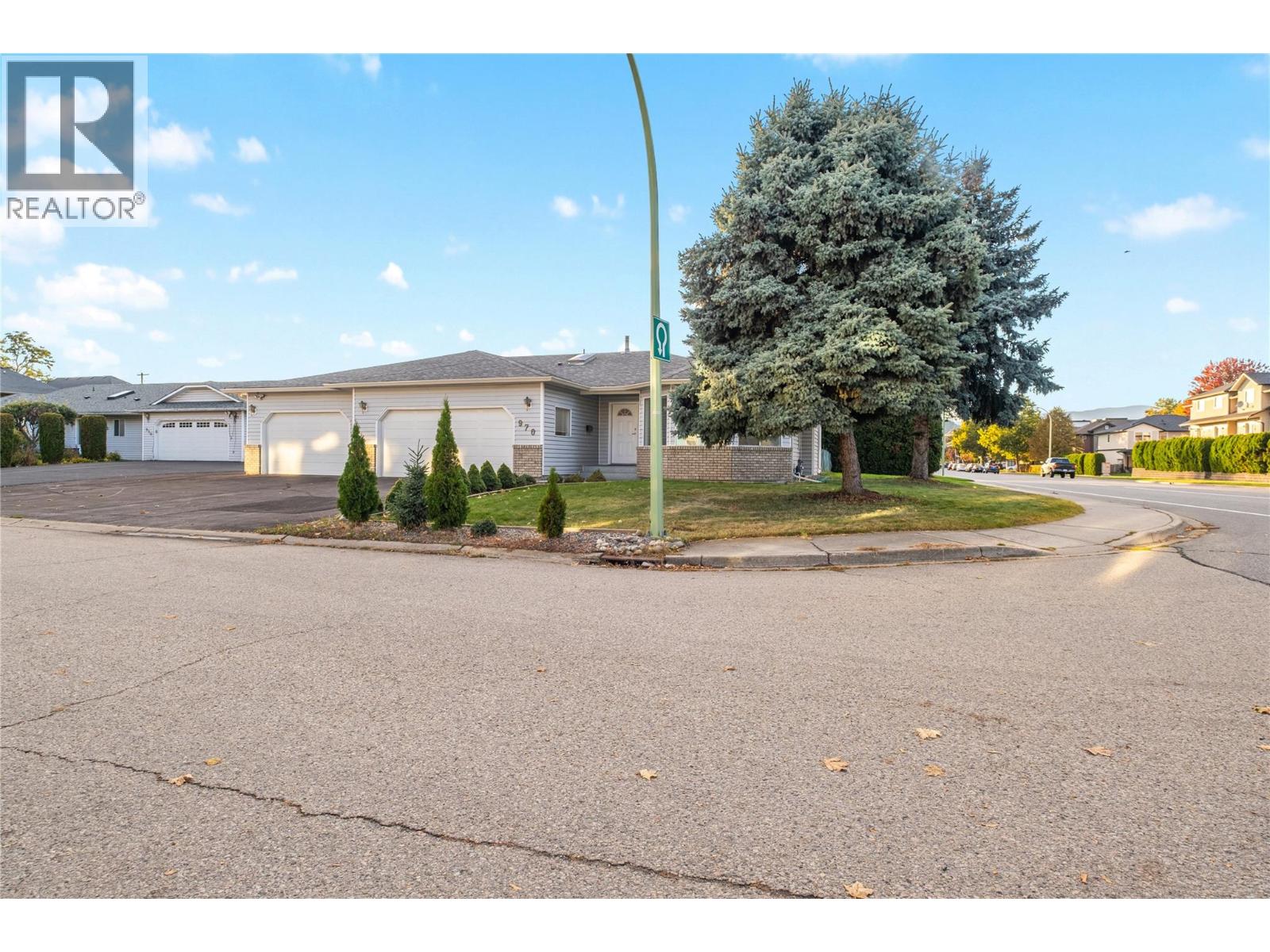 970 Keyes Court, Rutland, British Columbia  V1X 7C8 - Photo 4 - 10398499