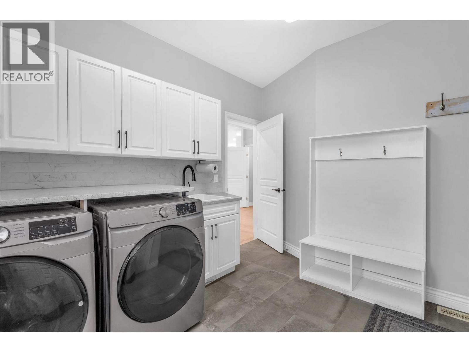2177 Breckenridge Court, Kelowna, British Columbia  V1V 1W2 - Photo 29 - 10398384
