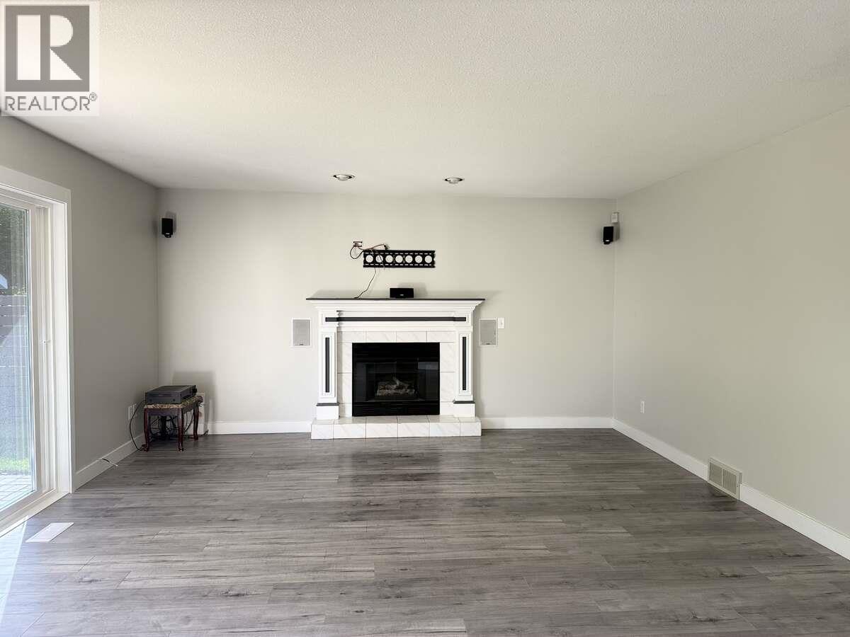 877 Springside Court, Kelowna, British Columbia  V1W 3L8 - Photo 15 - 10398507