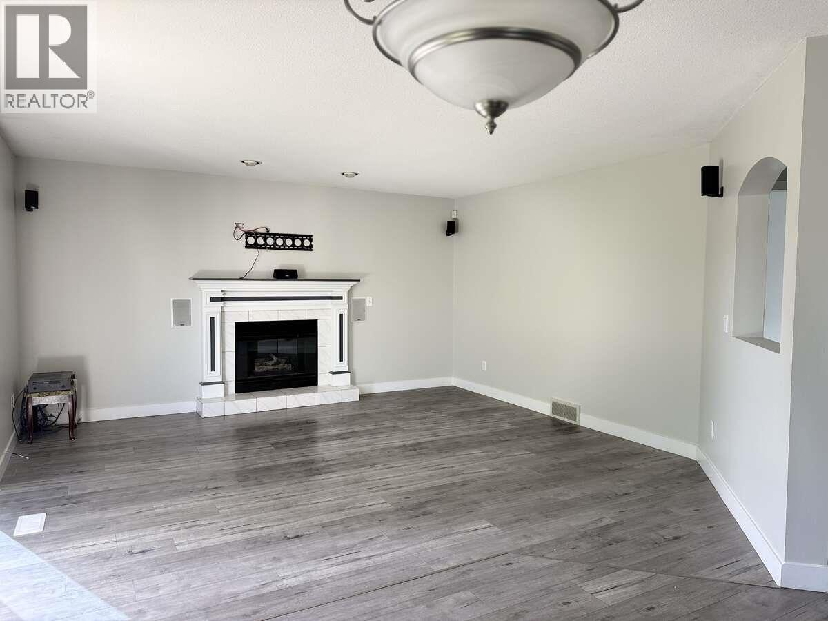 877 Springside Court, Kelowna, British Columbia  V1W 3L8 - Photo 16 - 10398507