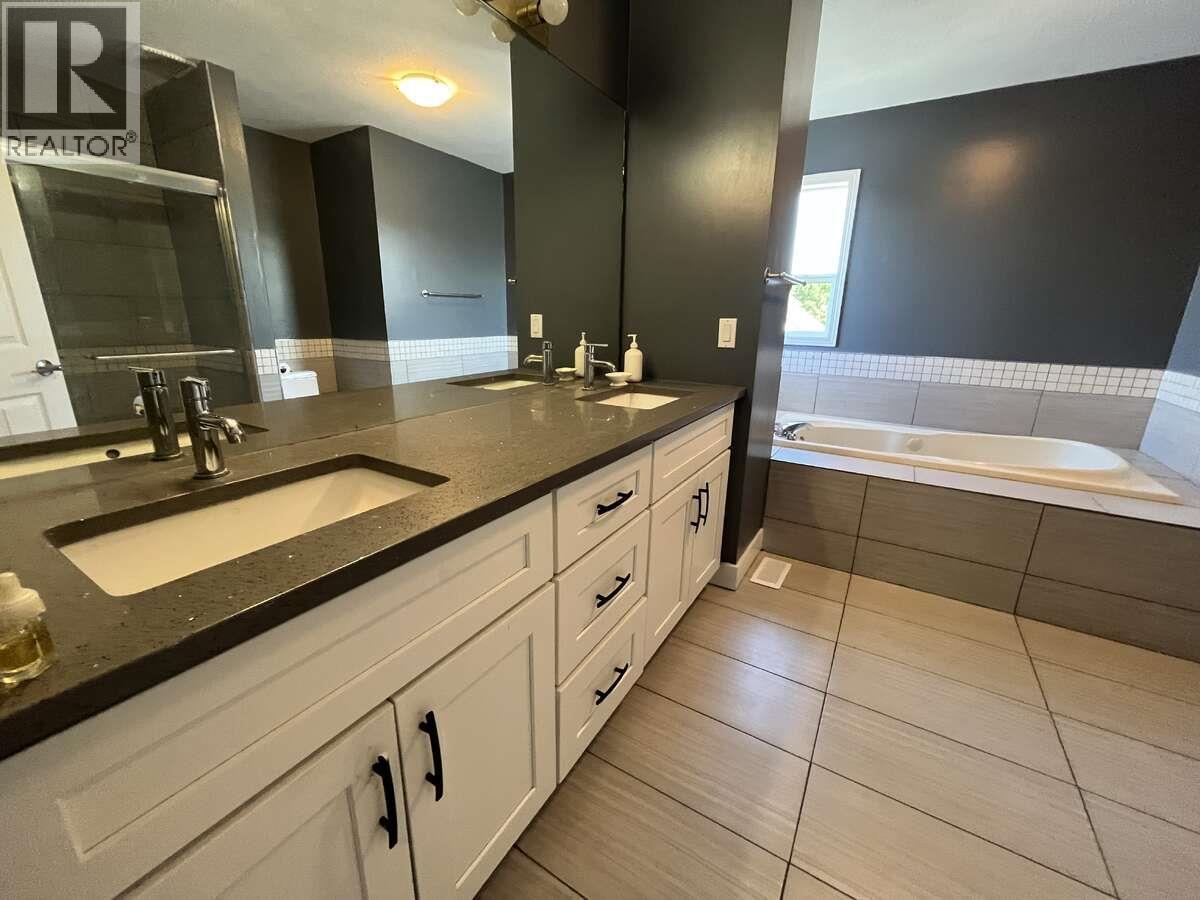 877 Springside Court, Kelowna, British Columbia  V1W 3L8 - Photo 29 - 10398507