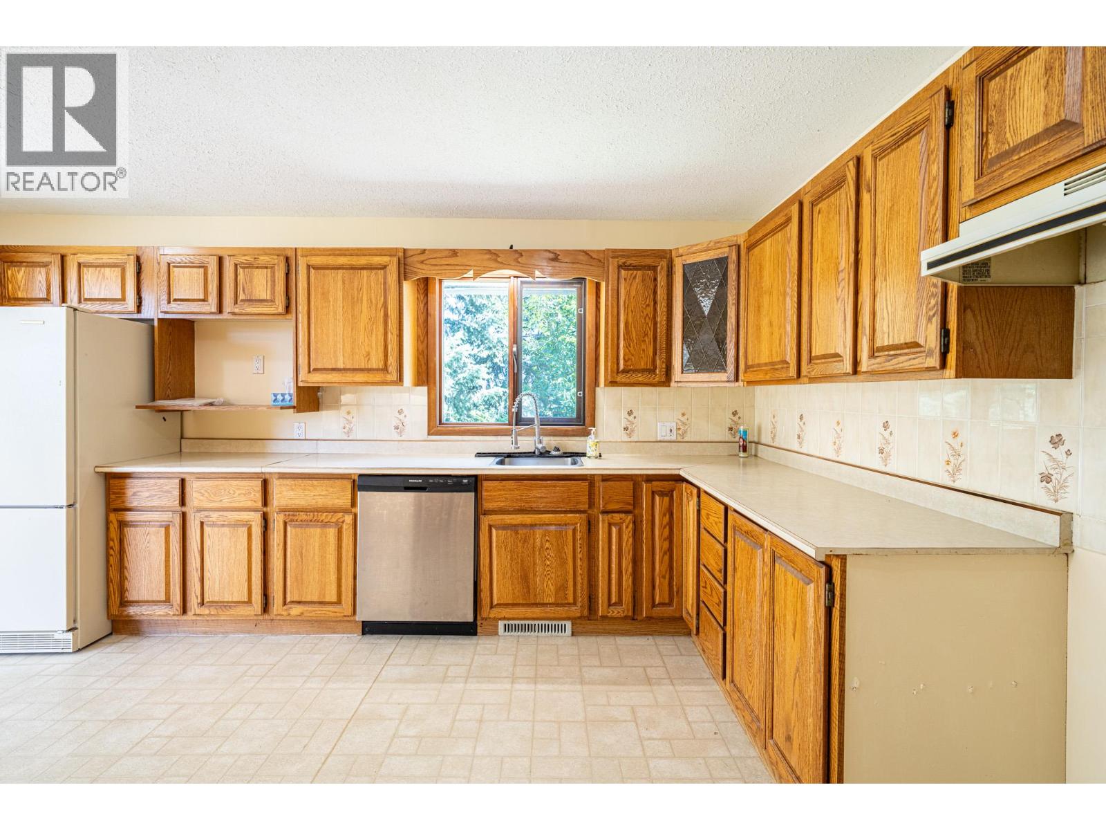 4274 97a Highway, Spallumcheen, British Columbia  V4Y 0S4 - Photo 46 - 10398463