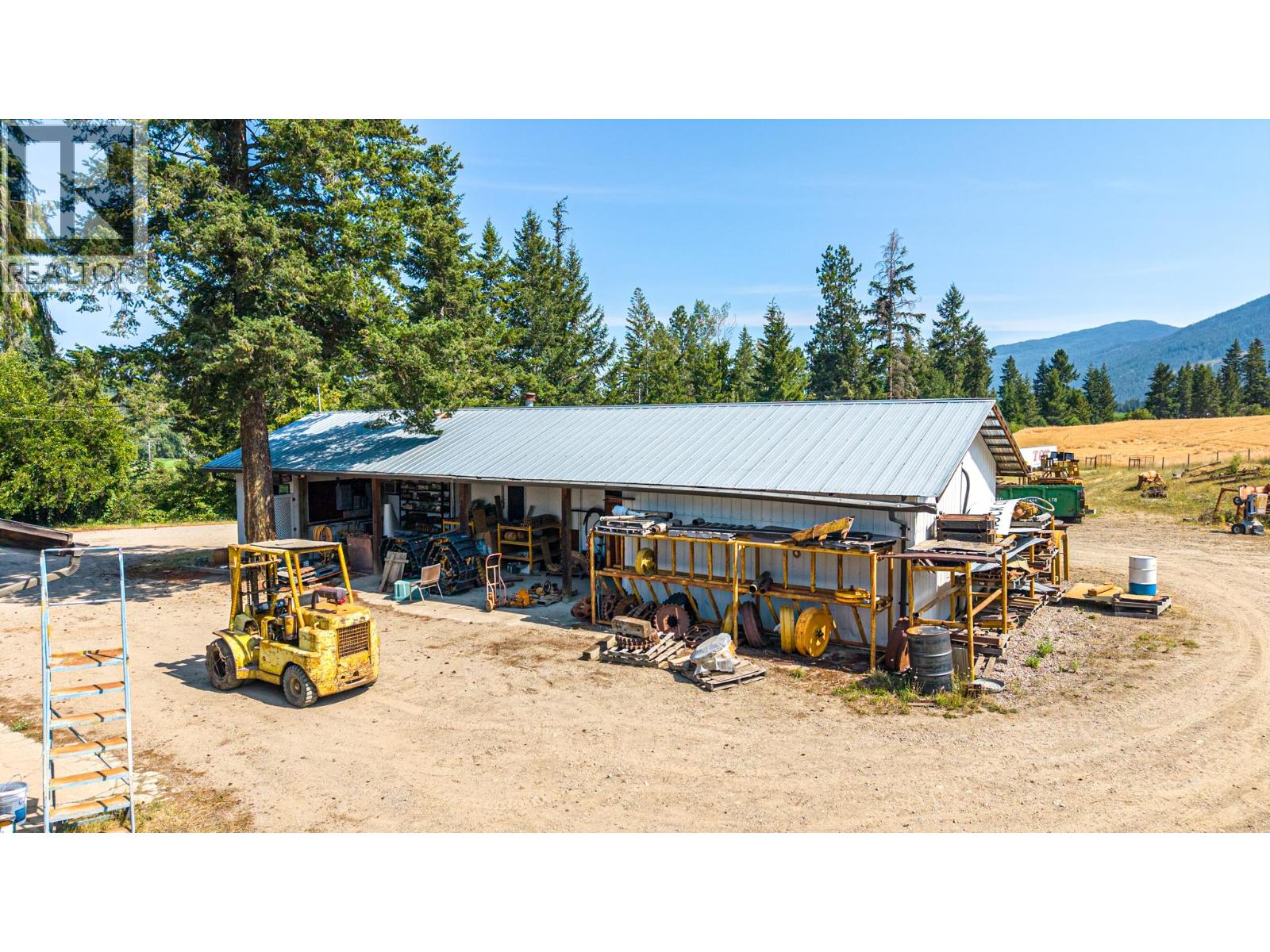 4274 97a Highway, Spallumcheen, British Columbia  V4Y 0S4 - Photo 79 - 10398463