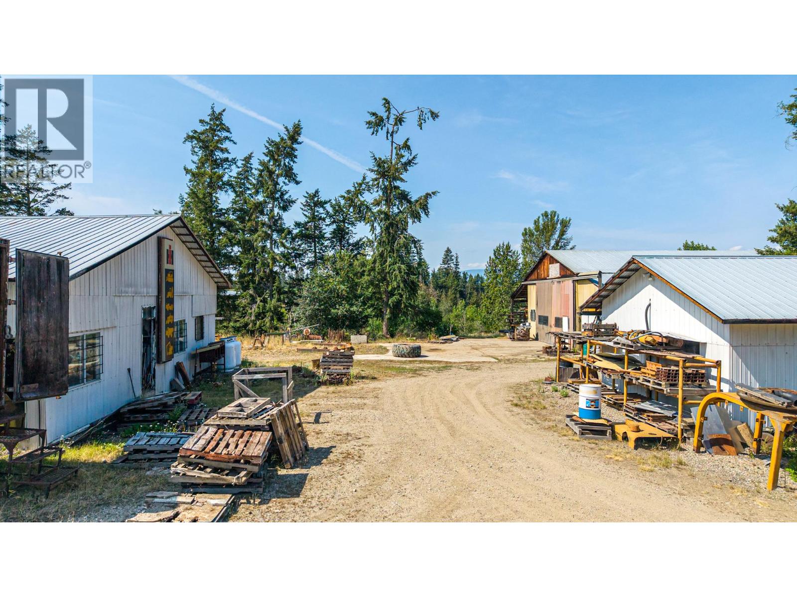 4274 97a Highway, Spallumcheen, British Columbia  V4Y 0S4 - Photo 83 - 10398463