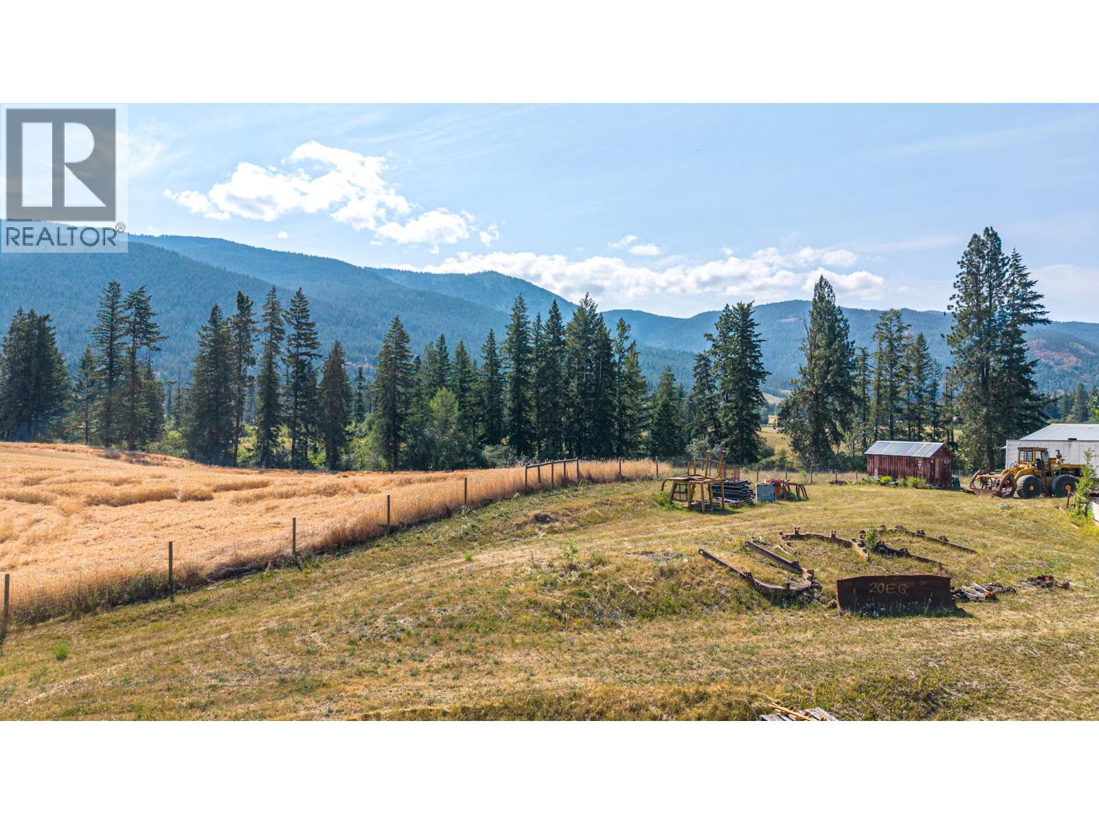 4274 97a Highway, Spallumcheen, British Columbia  V4Y 0S4 - Photo 85 - 10398463