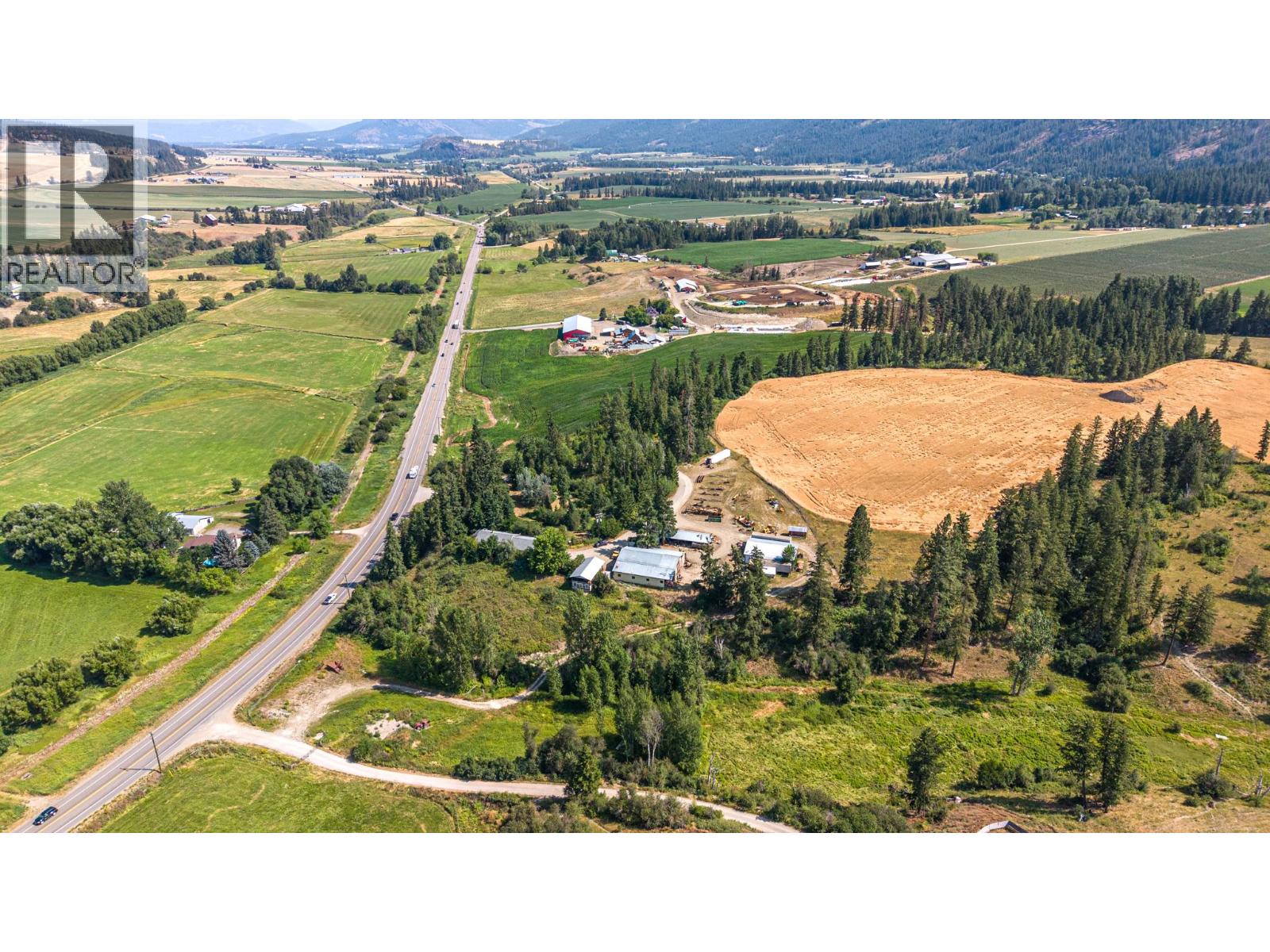 4274 97a Highway, Spallumcheen, British Columbia  V4Y 0S4 - Photo 88 - 10398463
