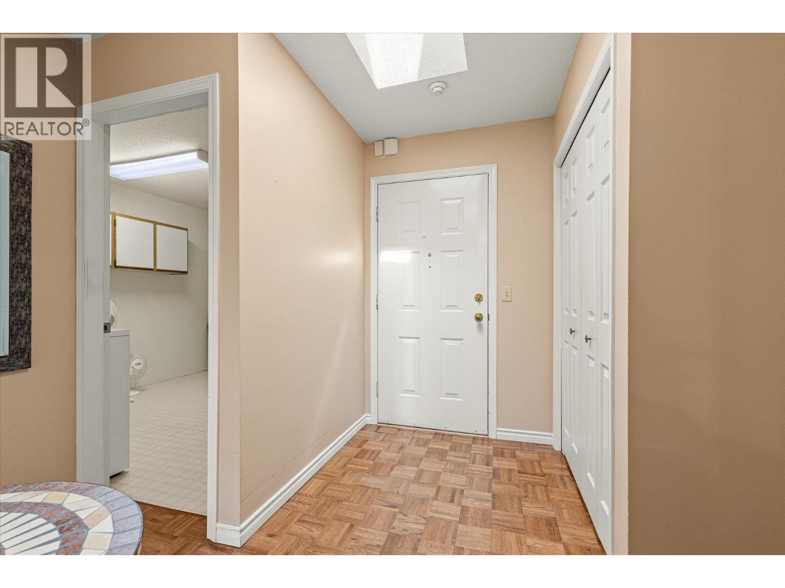 1170 Brookside Avenue Unit# 302, Kelowna, British Columbia  V1Y 5T4 - Photo 3 - 10398466