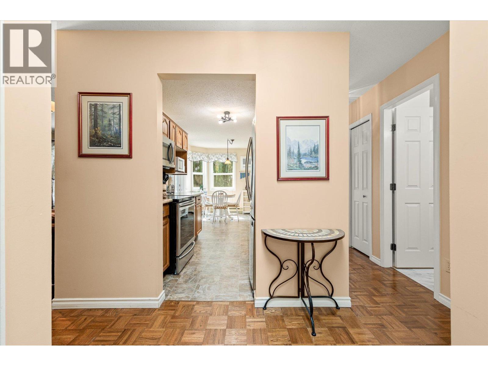 1170 Brookside Avenue Unit# 302, Kelowna, British Columbia  V1Y 5T4 - Photo 4 - 10398466