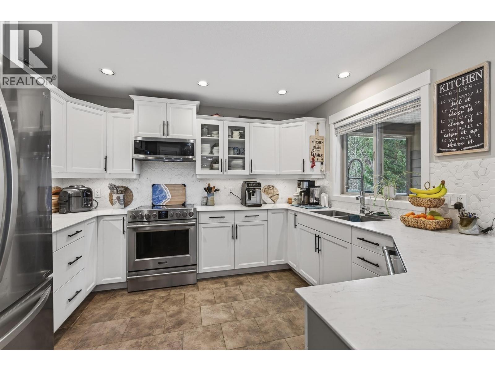 1487 Rosewood Drive, West Kelowna, British Columbia  V1Z 4B5 - Photo 10 - 10398257