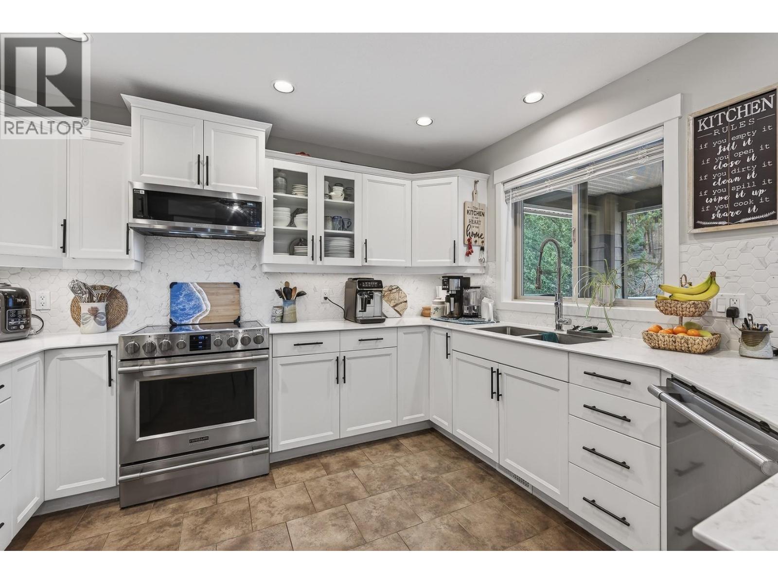 1487 Rosewood Drive, West Kelowna, British Columbia  V1Z 4B5 - Photo 11 - 10398257