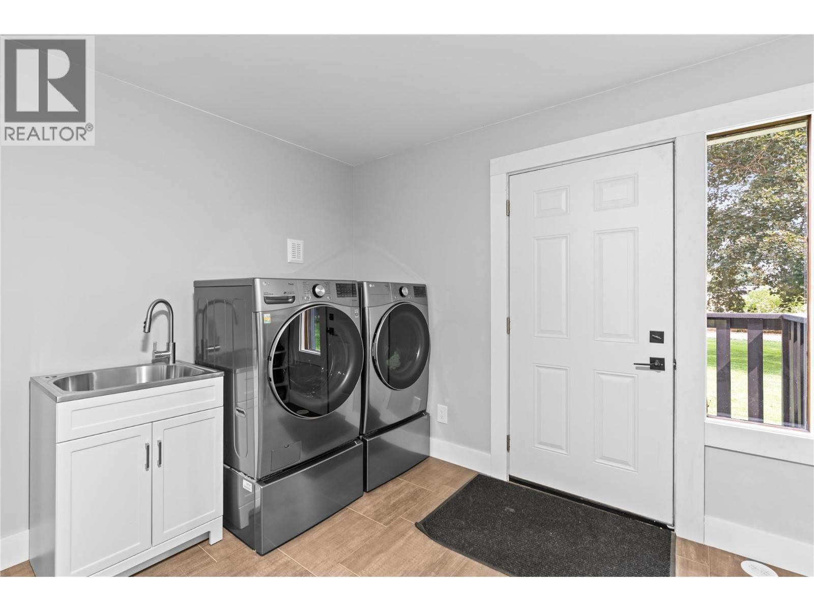 218 Anderson Road, Enderby, British Columbia  V0E 1V4 - Photo 32 - 10398500