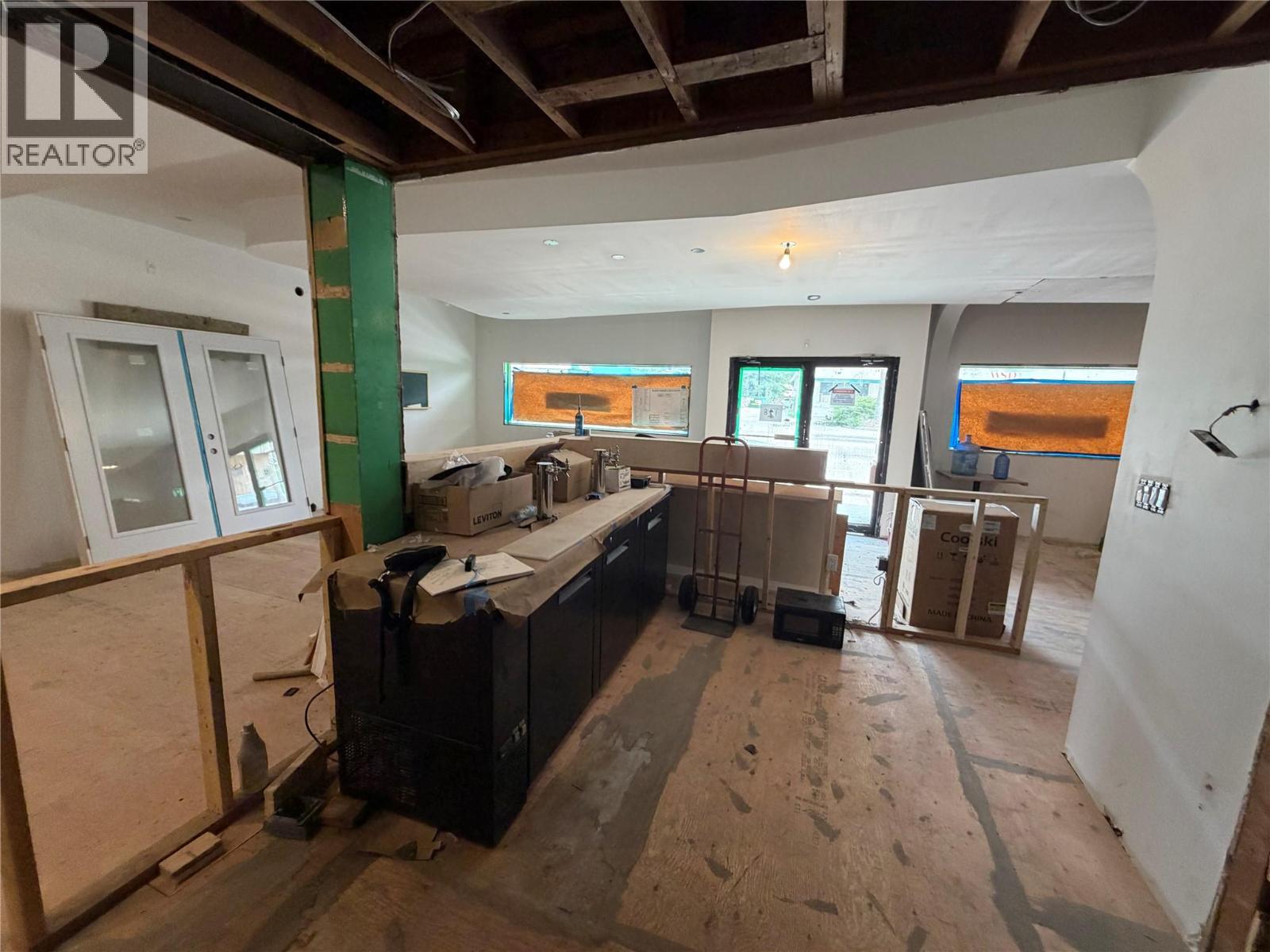 198 Columbia Avenue, Castlegar, British Columbia  V1N 1V6 - Photo 7 - 10398225