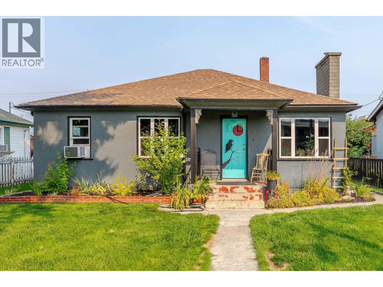 174 Bassett Street, Penticton, British Columbia  V2A 5W2 - Photo 2 - 10397640