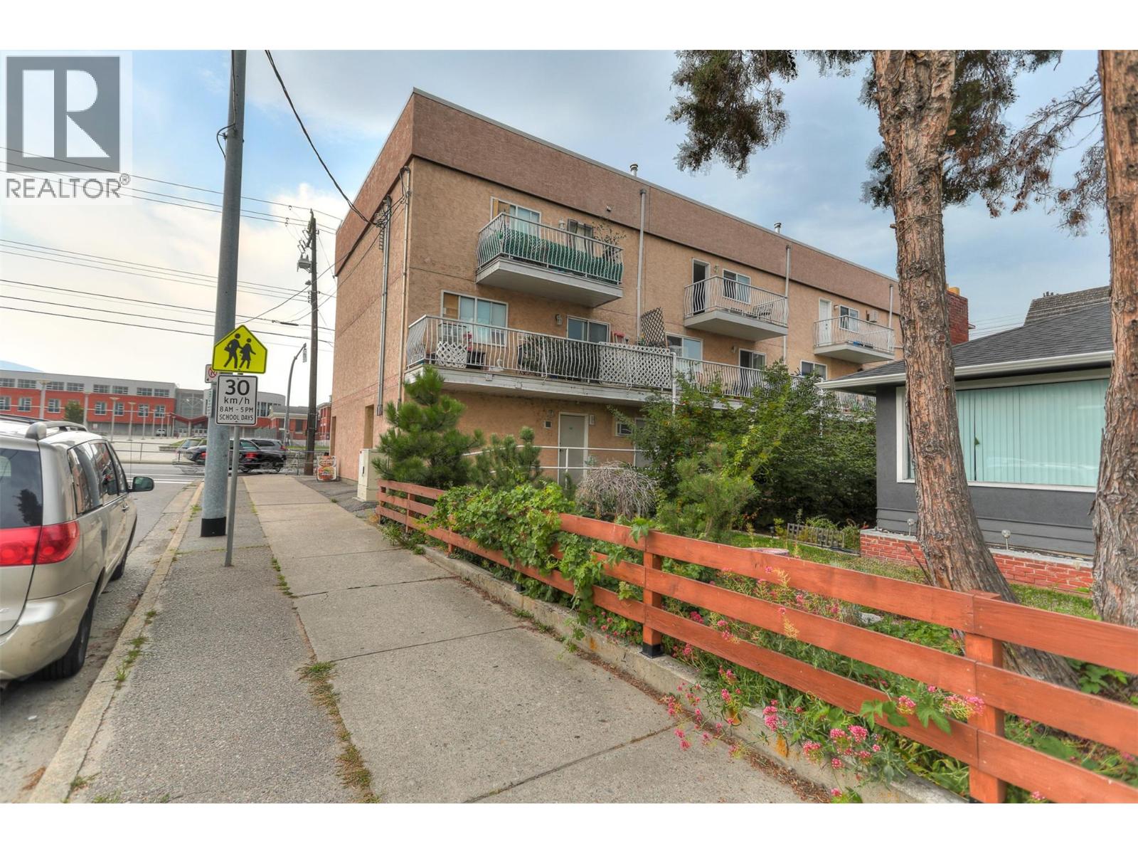 95 Eckhardt Avenue Unit# 203, Penticton, British Columbia  V2A 8L2 - Photo 34 - 10398505