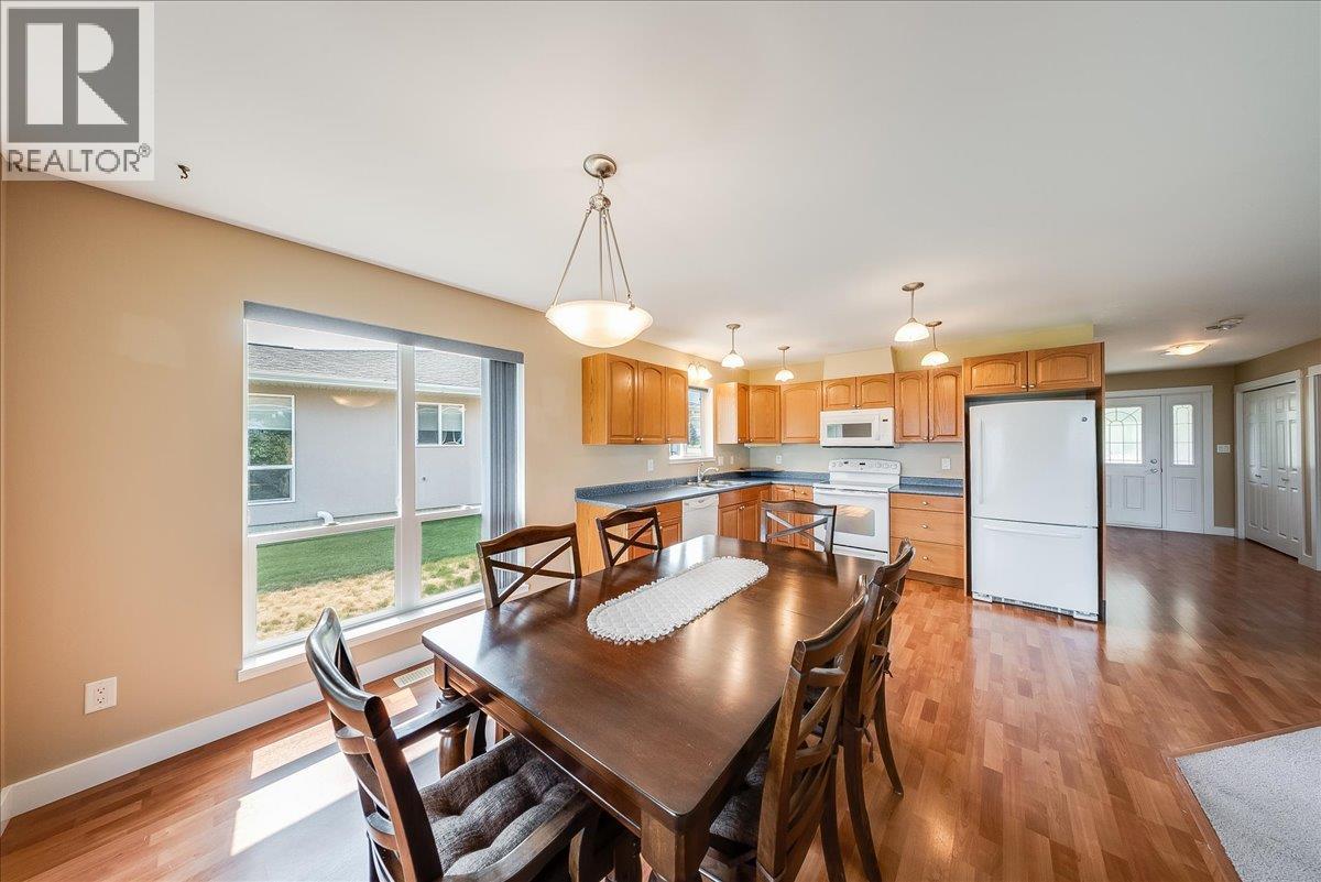 4200 Grandview Drive Unit# 131, Castlegar, British Columbia  V1N 4X6 - Photo 16 - 10398456