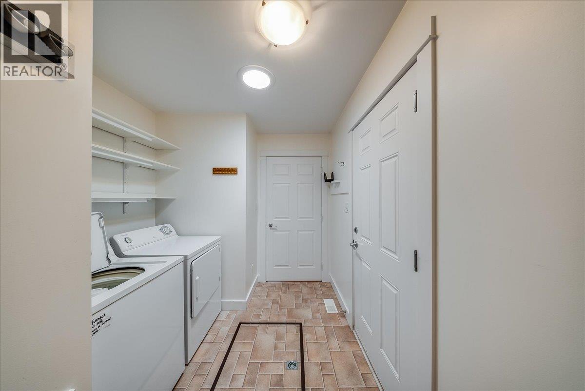 4200 Grandview Drive Unit# 131, Castlegar, British Columbia  V1N 4X6 - Photo 33 - 10398456