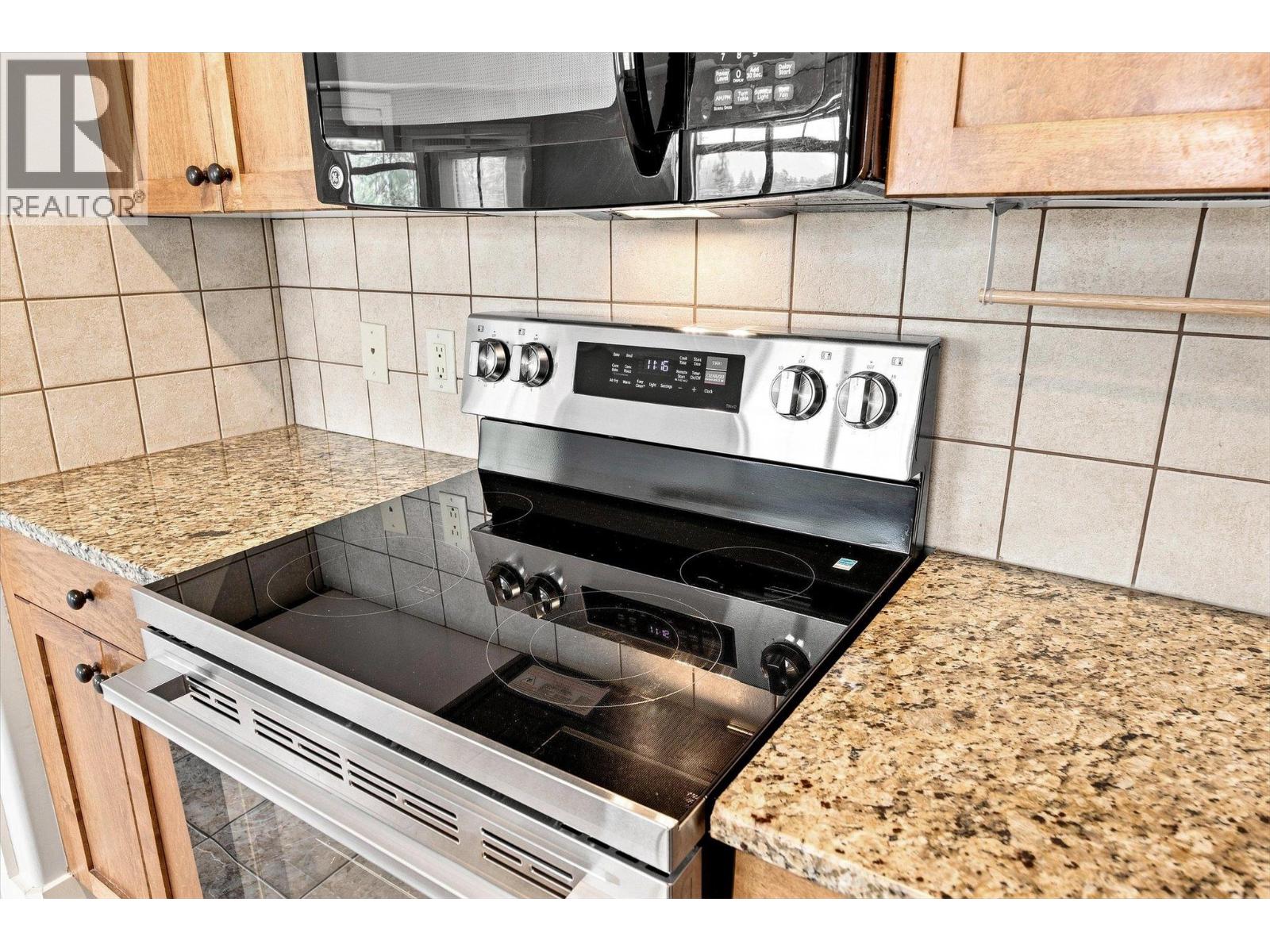 2551 Shoreline Drive Unit# 318, Lake Country, British Columbia  V4V 2P2 - Photo 16 - 10398359