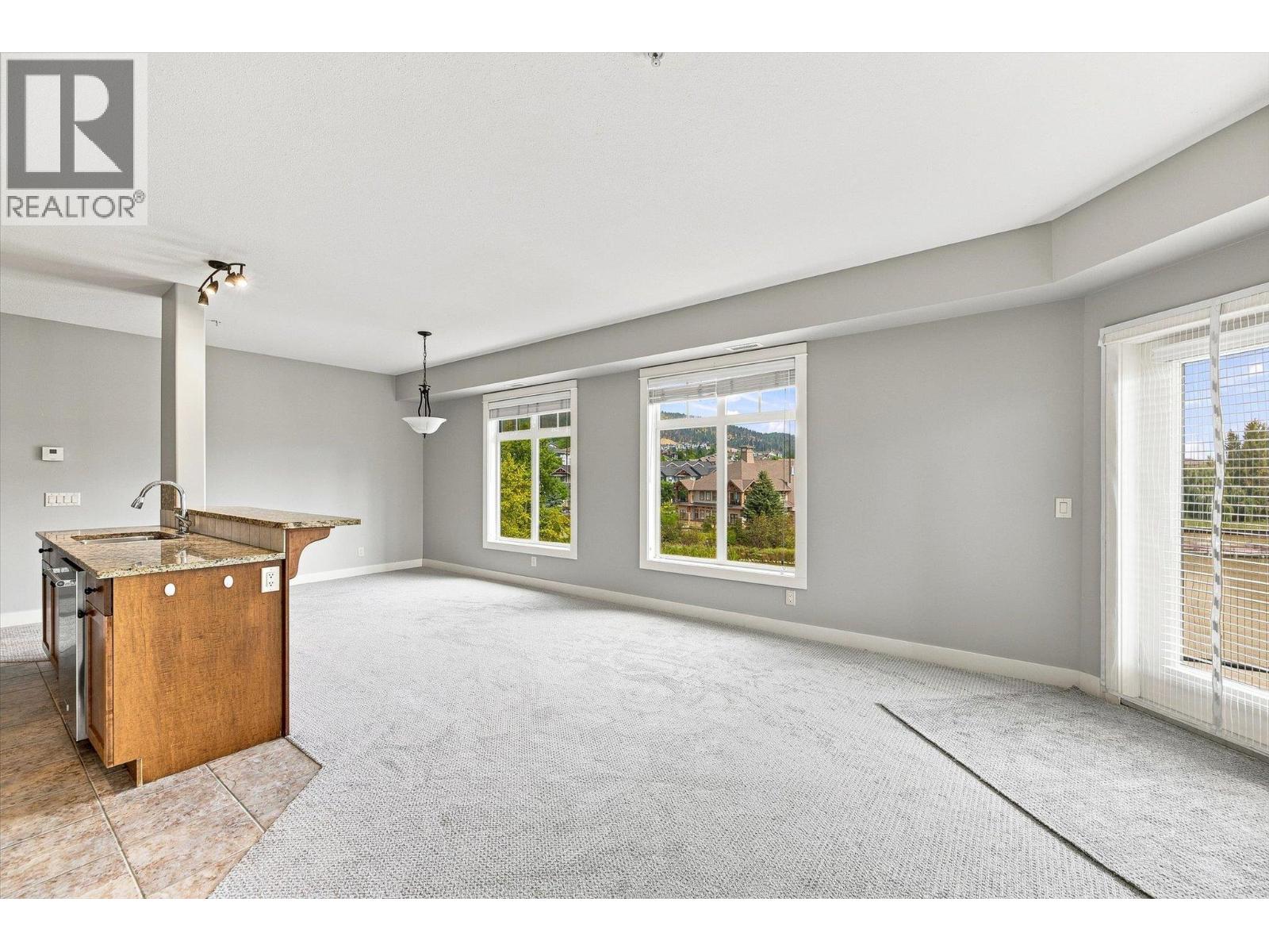 2551 Shoreline Drive Unit# 318, Lake Country, British Columbia  V4V 2P2 - Photo 8 - 10398359