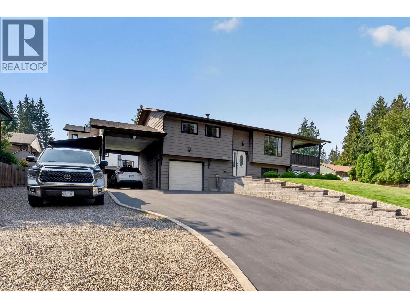 2730 5 Avenue Ne, Salmon Arm, British Columbia  V1E 2K3 - Photo 1 - 10398236