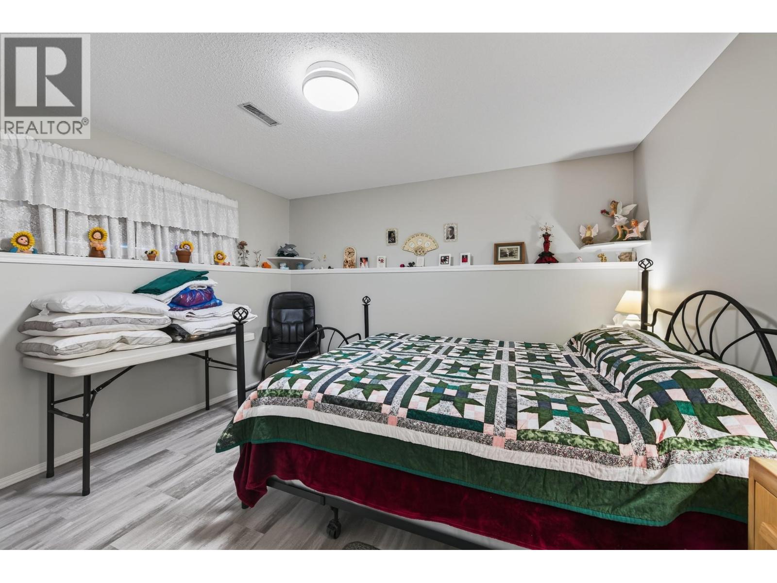 21 Kelso Crescent, Kamloops, British Columbia  V2C 5A1 - Photo 17 - 10398506