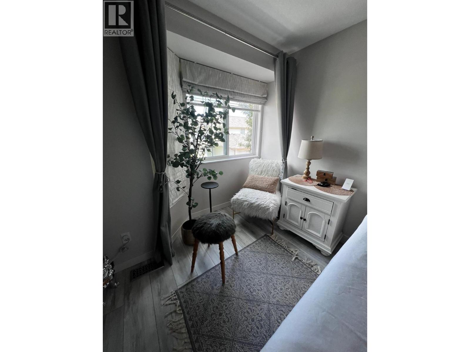2020 Robson Place Unit# 14, Kamloops, British Columbia  V2C 2N2 - Photo 2 - 10398469