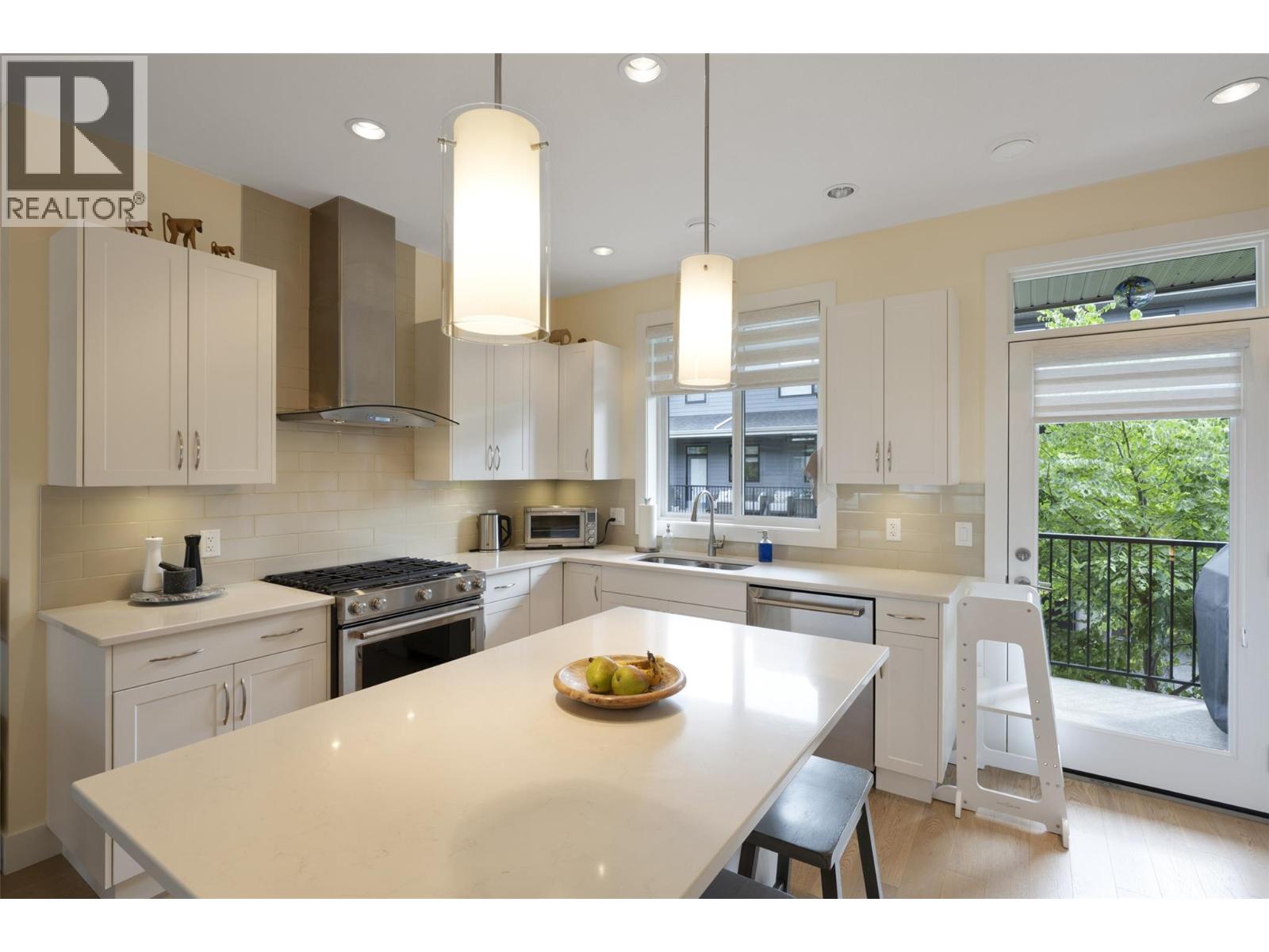 1102 Cameron Avenue Unit# 144, Kelowna, British Columbia  V1Y 0B2 - Photo 9 - 10398361