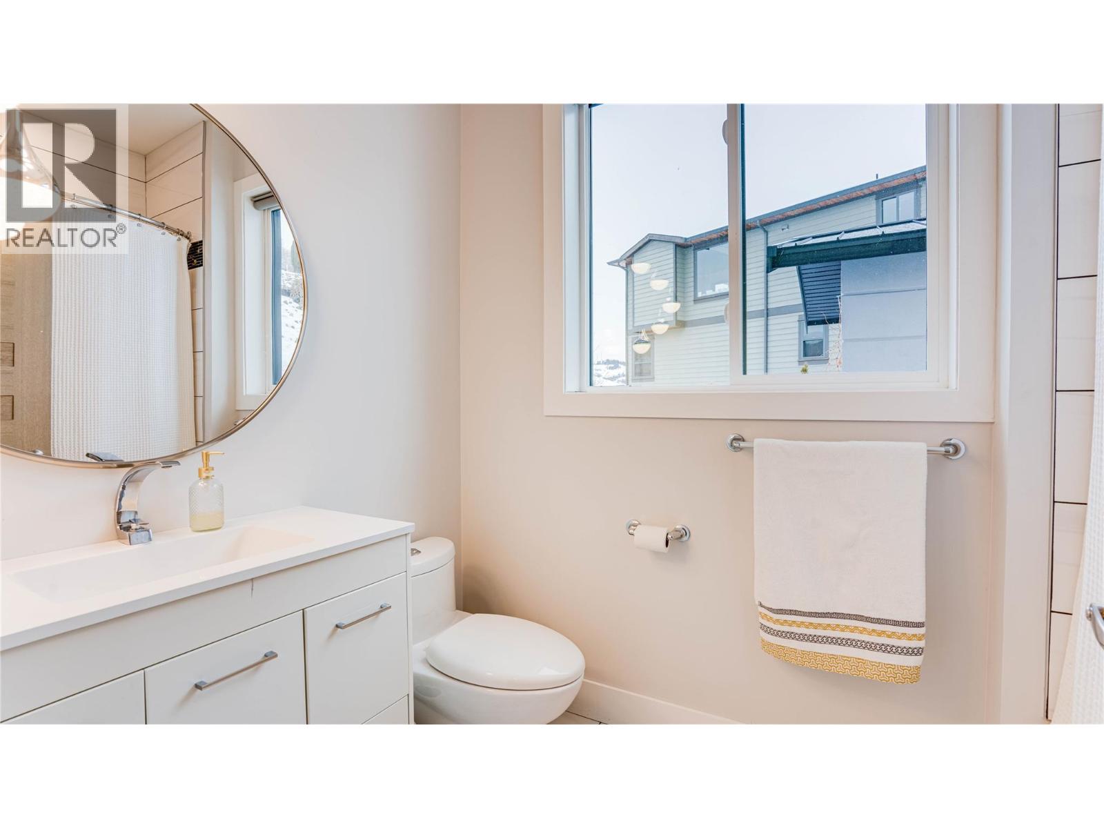 8792 Cortland Place, Coldstream, British Columbia  V1B 4B8 - Photo 64 - 10398519
