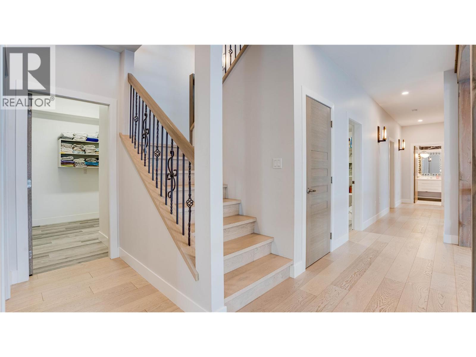 8792 Cortland Place, Coldstream, British Columbia  V1B 4B8 - Photo 65 - 10398519
