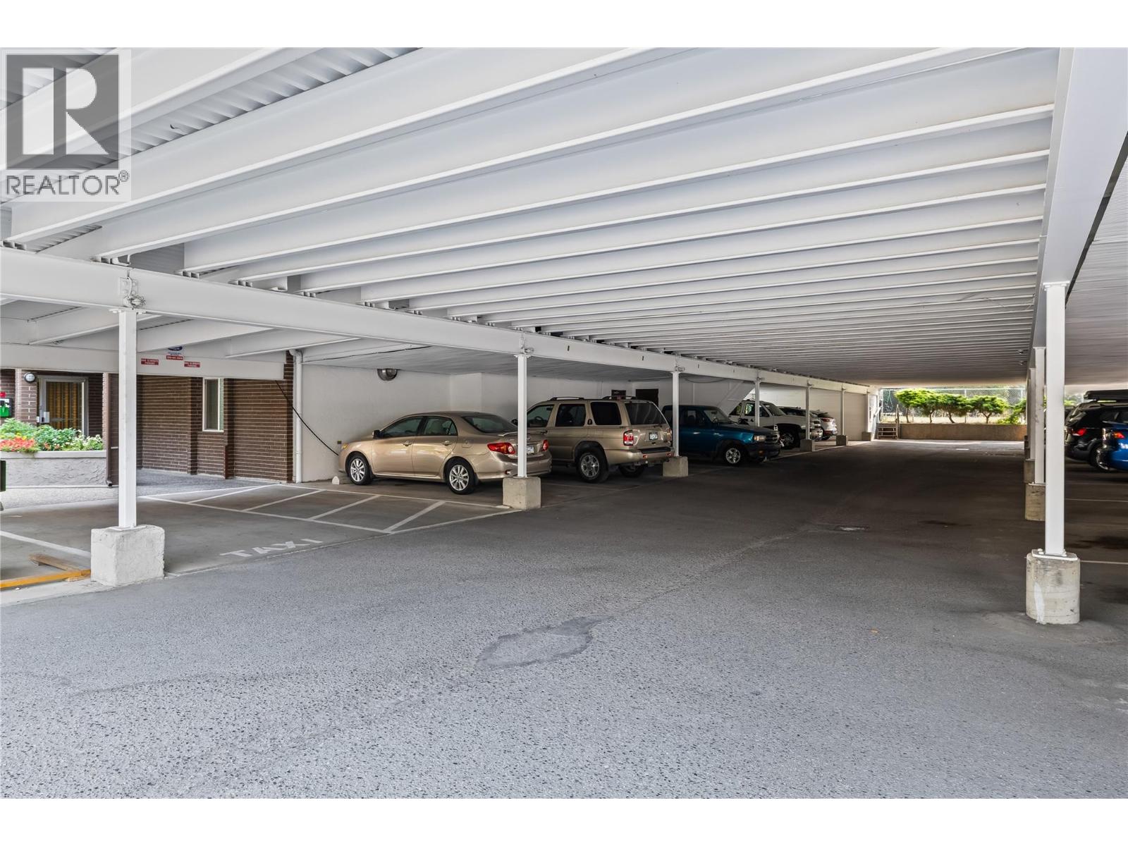 1915 Pacific Court Unit# 504, Kelowna, British Columbia  V1Y 8B3 - Photo 40 - 10398441
