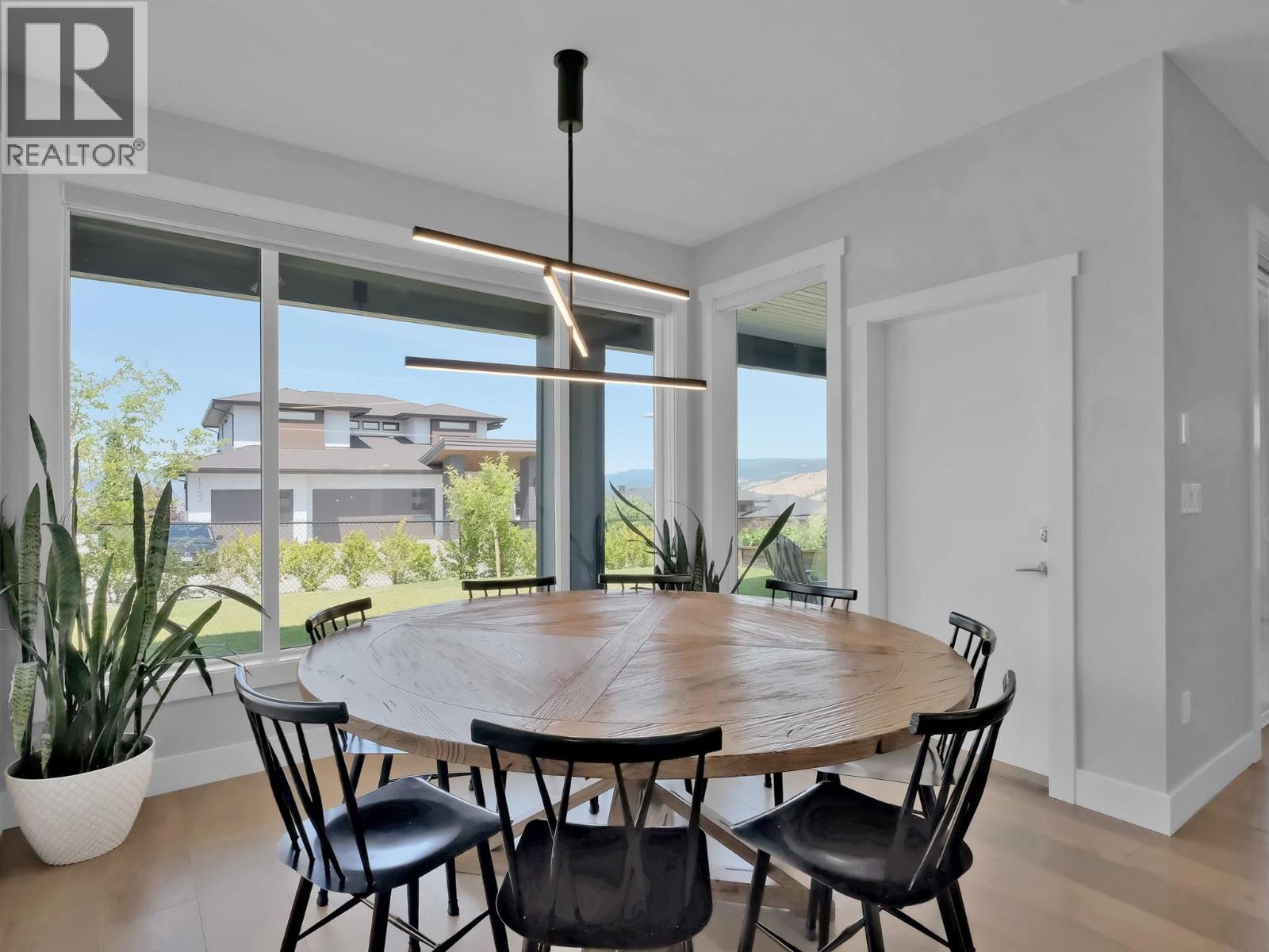 550 Barra Lane, Kelowna, British Columbia  V1P 1T3 - Photo 10 - 10398533