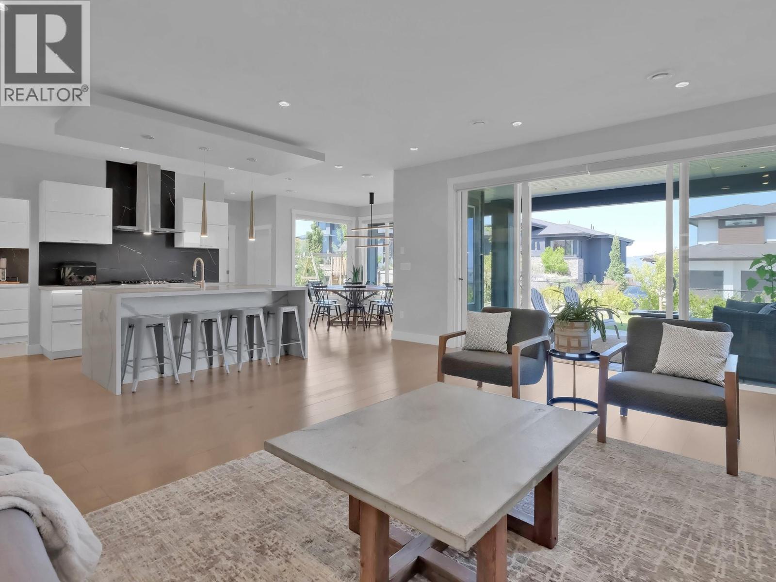 550 Barra Lane, Kelowna, British Columbia  V1P 1T3 - Photo 17 - 10398533
