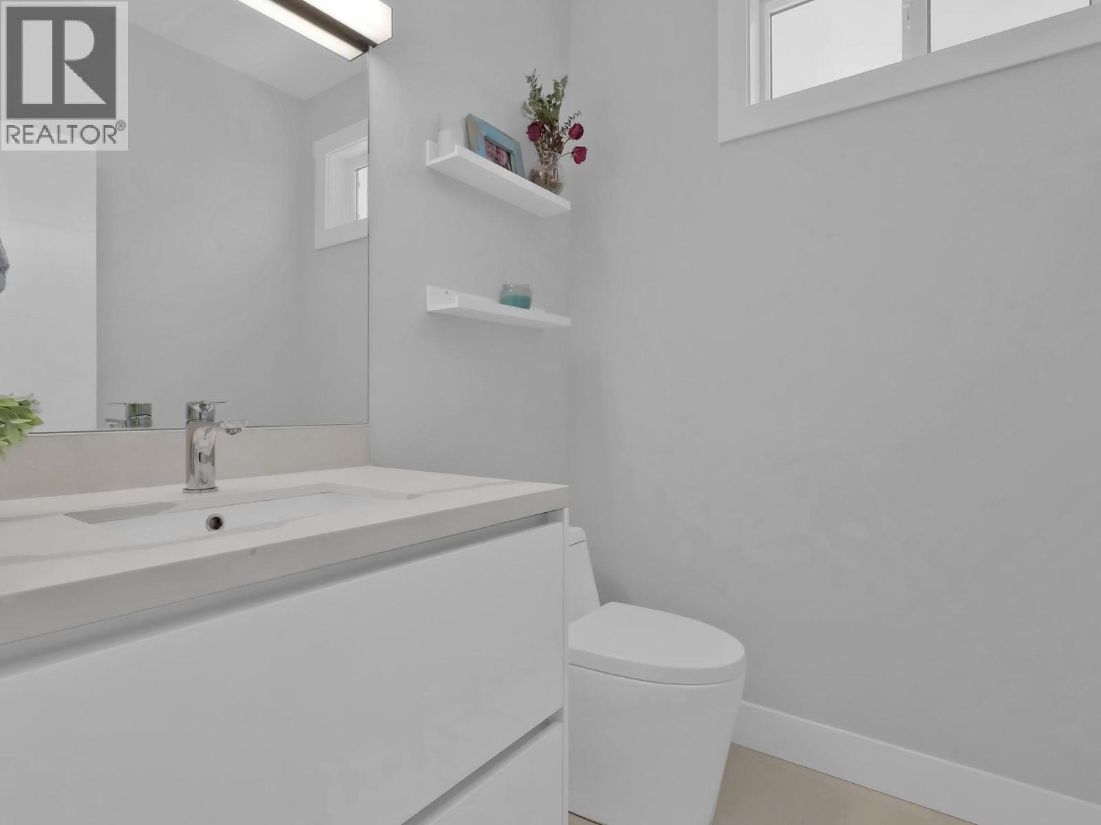 550 Barra Lane, Kelowna, British Columbia  V1P 1T3 - Photo 22 - 10398533