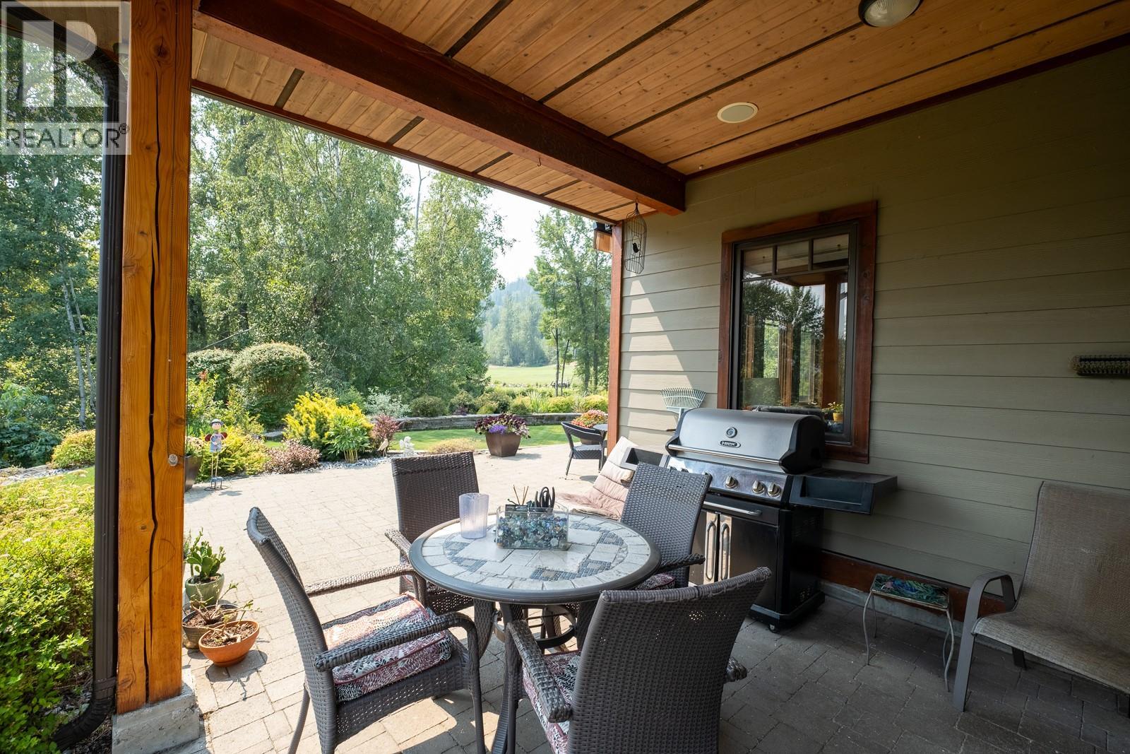 903 Redstone Drive, Rossland, British Columbia  V0G 1Y0 - Photo 11 - 10398064