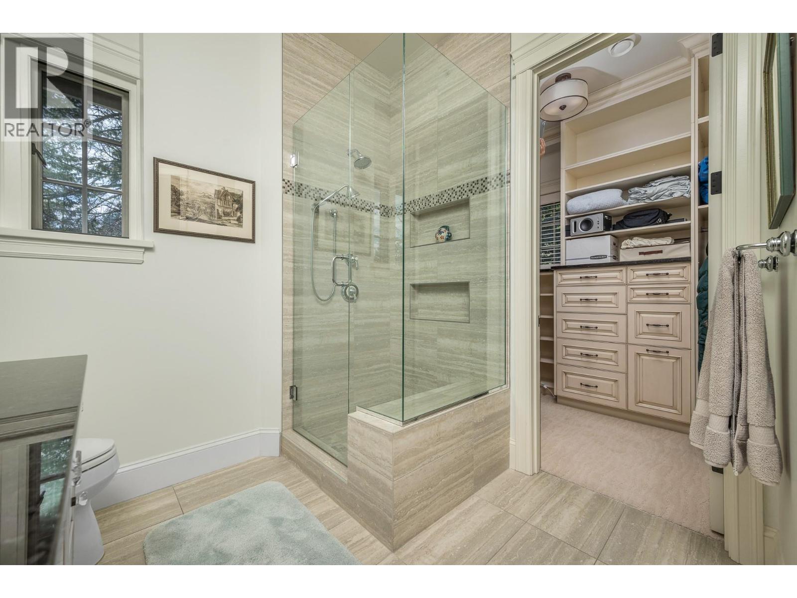 602 Falcon Point Way, Vernon, British Columbia  V1H 2H7 - Photo 34 - 10398517