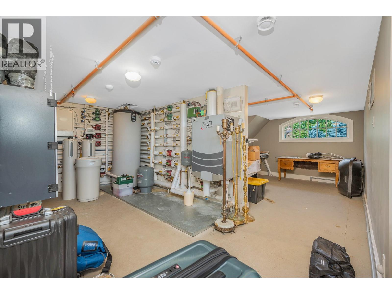 602 Falcon Point Way, Vernon, British Columbia  V1H 2H7 - Photo 39 - 10398517