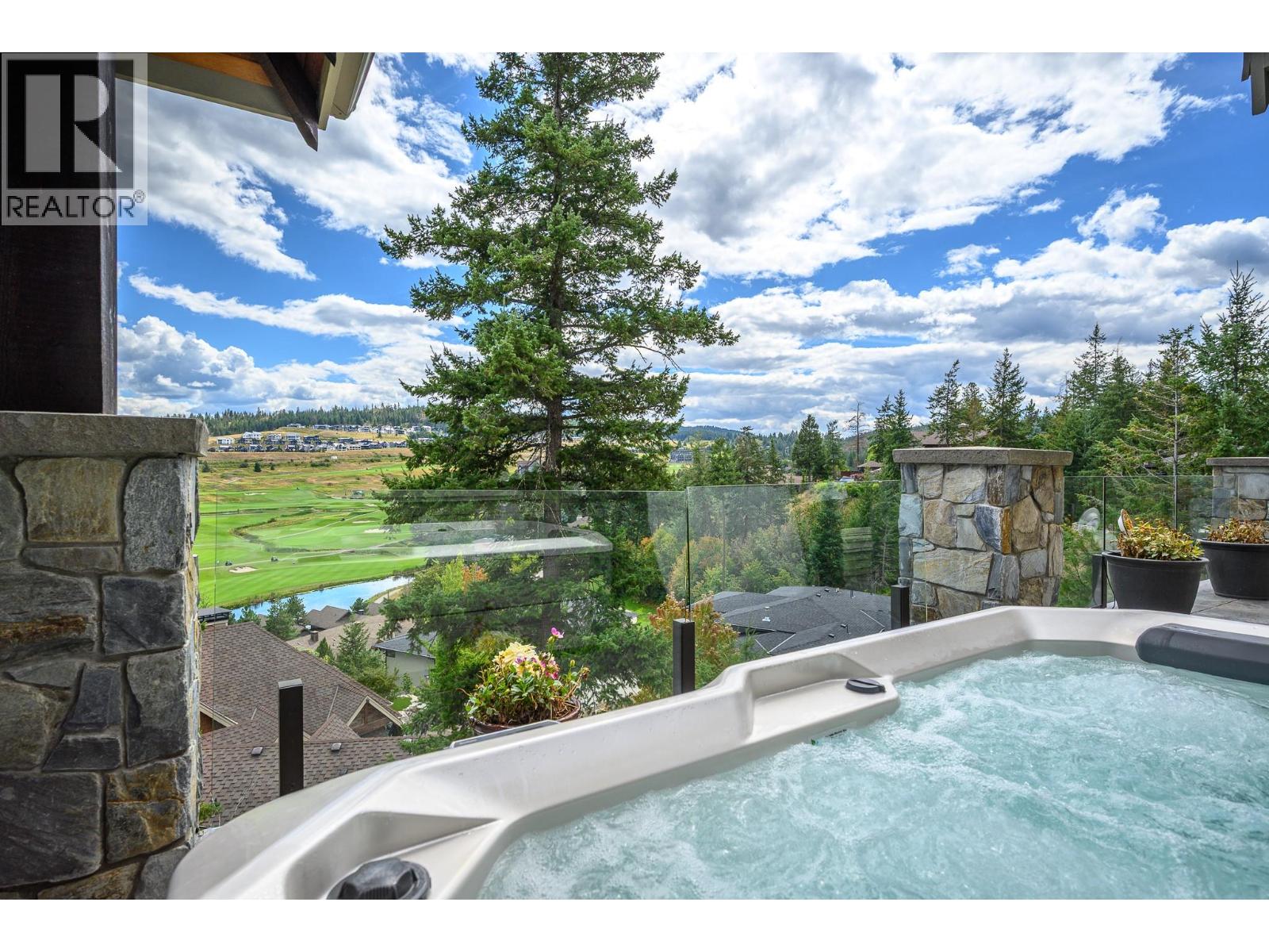 602 Falcon Point Way, Vernon, British Columbia  V1H 2H7 - Photo 46 - 10398517