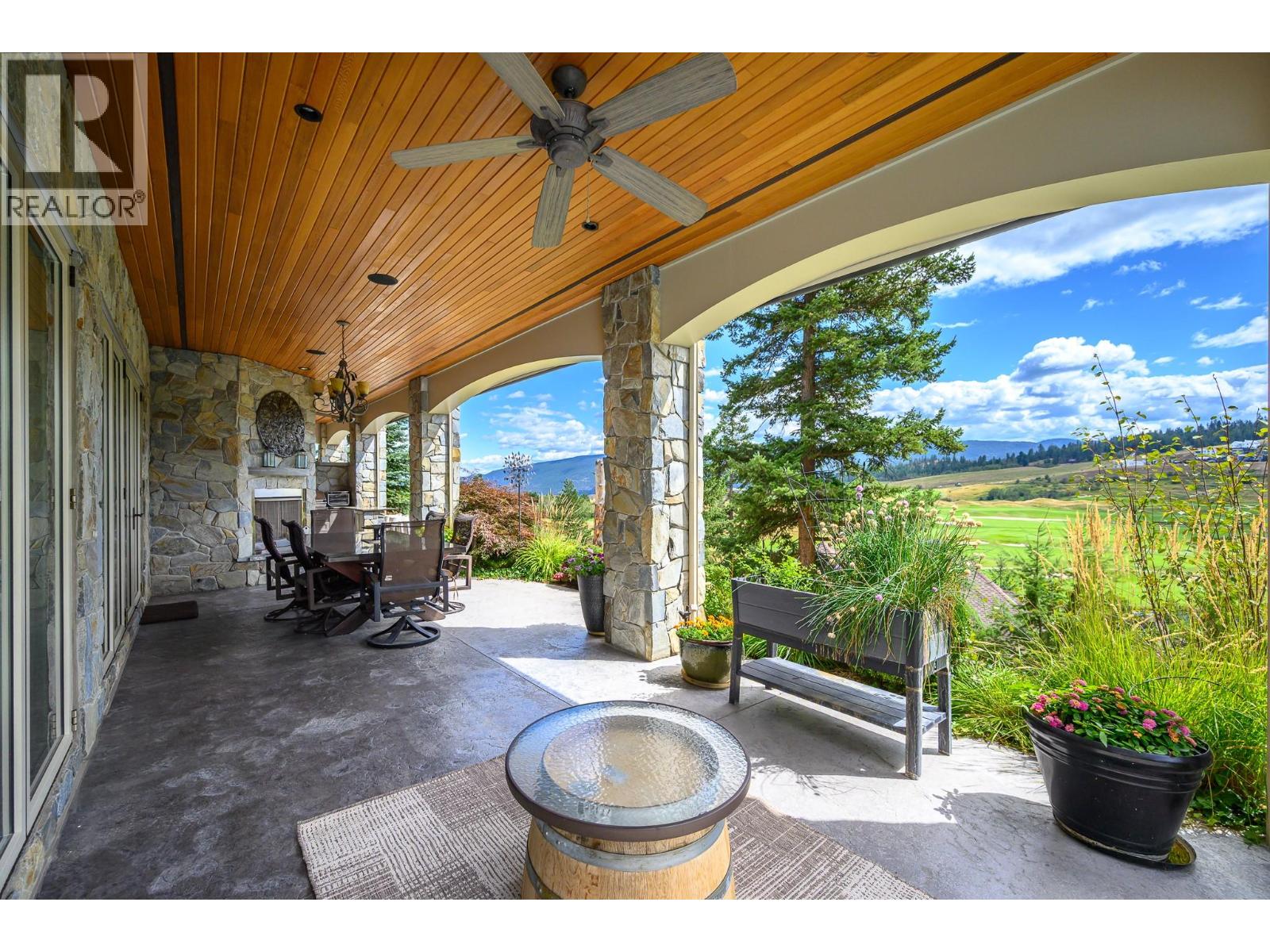 602 Falcon Point Way, Vernon, British Columbia  V1H 2H7 - Photo 79 - 10398517