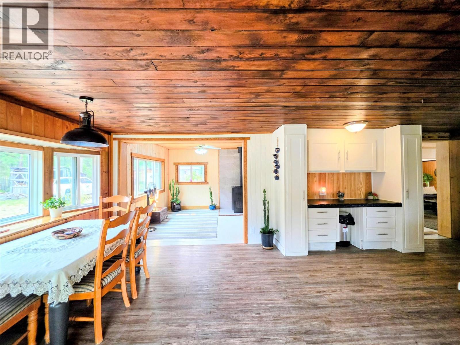 8309 Rock Creek Road, Galloway, British Columbia  V0B 1T2 - Photo 4 - 10398531