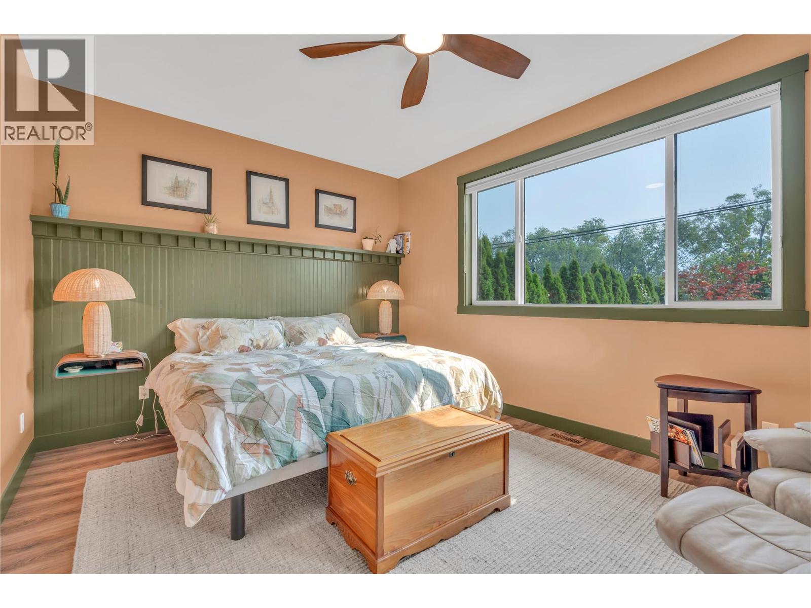 6753 Hillside Place, Oliver, British Columbia  V0H 1T0 - Photo 8 - 10398527
