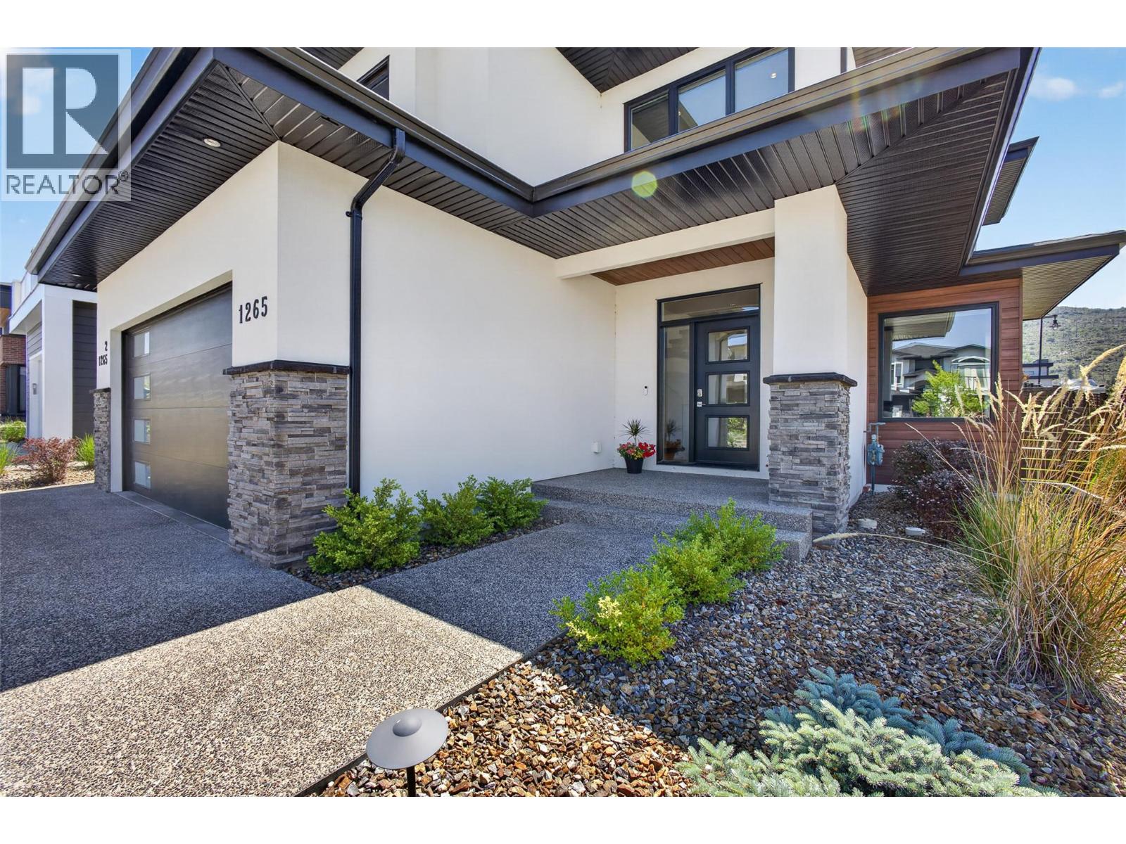 1265 Ponds Avenue, Kelowna, British Columbia  V1W 5N1 - Photo 6 - 10398561