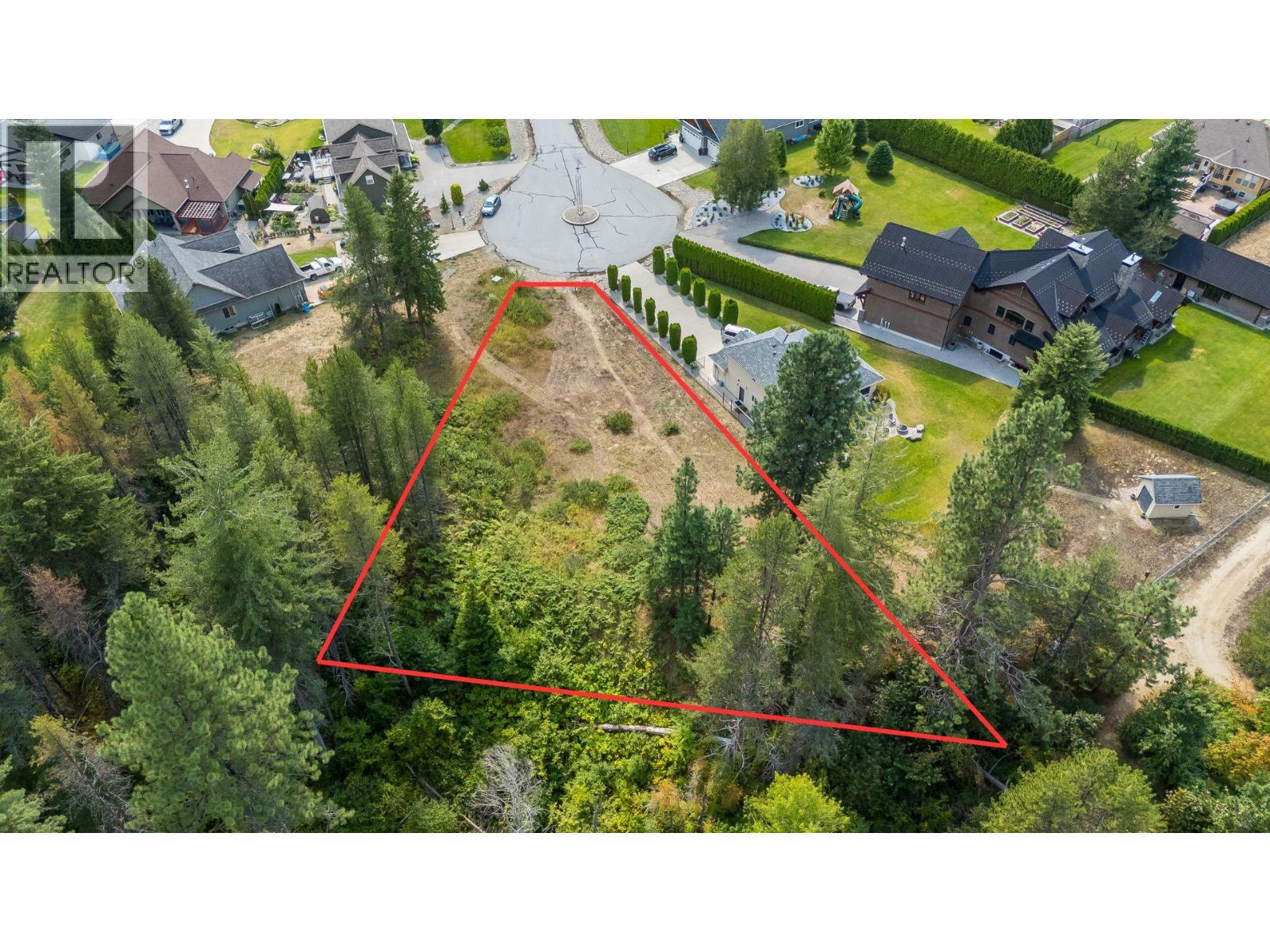 1629 Putter Lane, Castlegar, British Columbia  V1N 4W7 - Photo 1 - 10398418