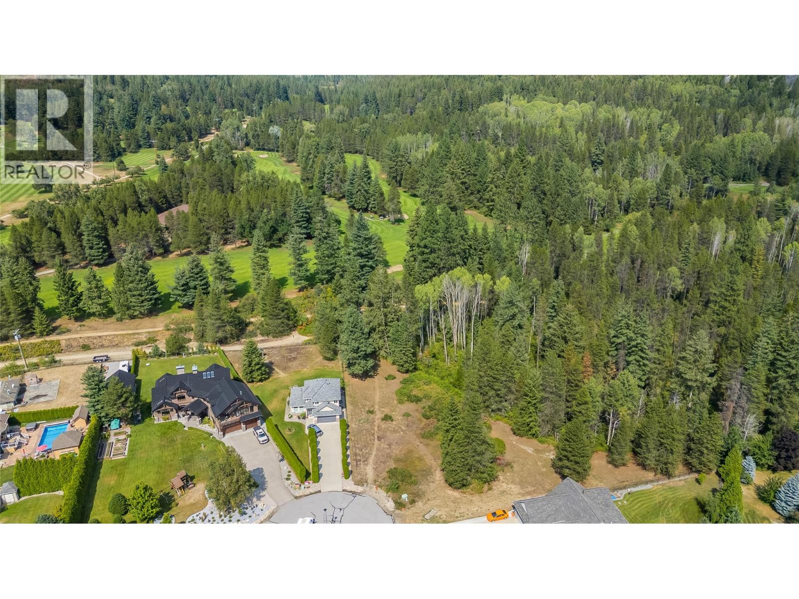 1629 Putter Lane, Castlegar, British Columbia  V1N 4W7 - Photo 12 - 10398418