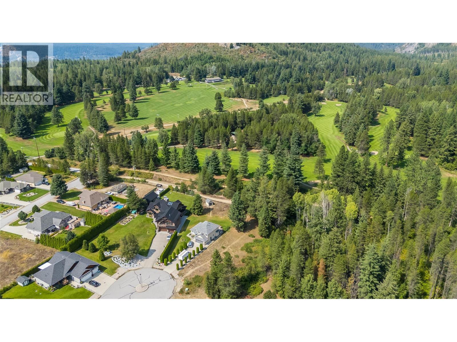 1629 Putter Lane, Castlegar, British Columbia  V1N 4W7 - Photo 8 - 10398418