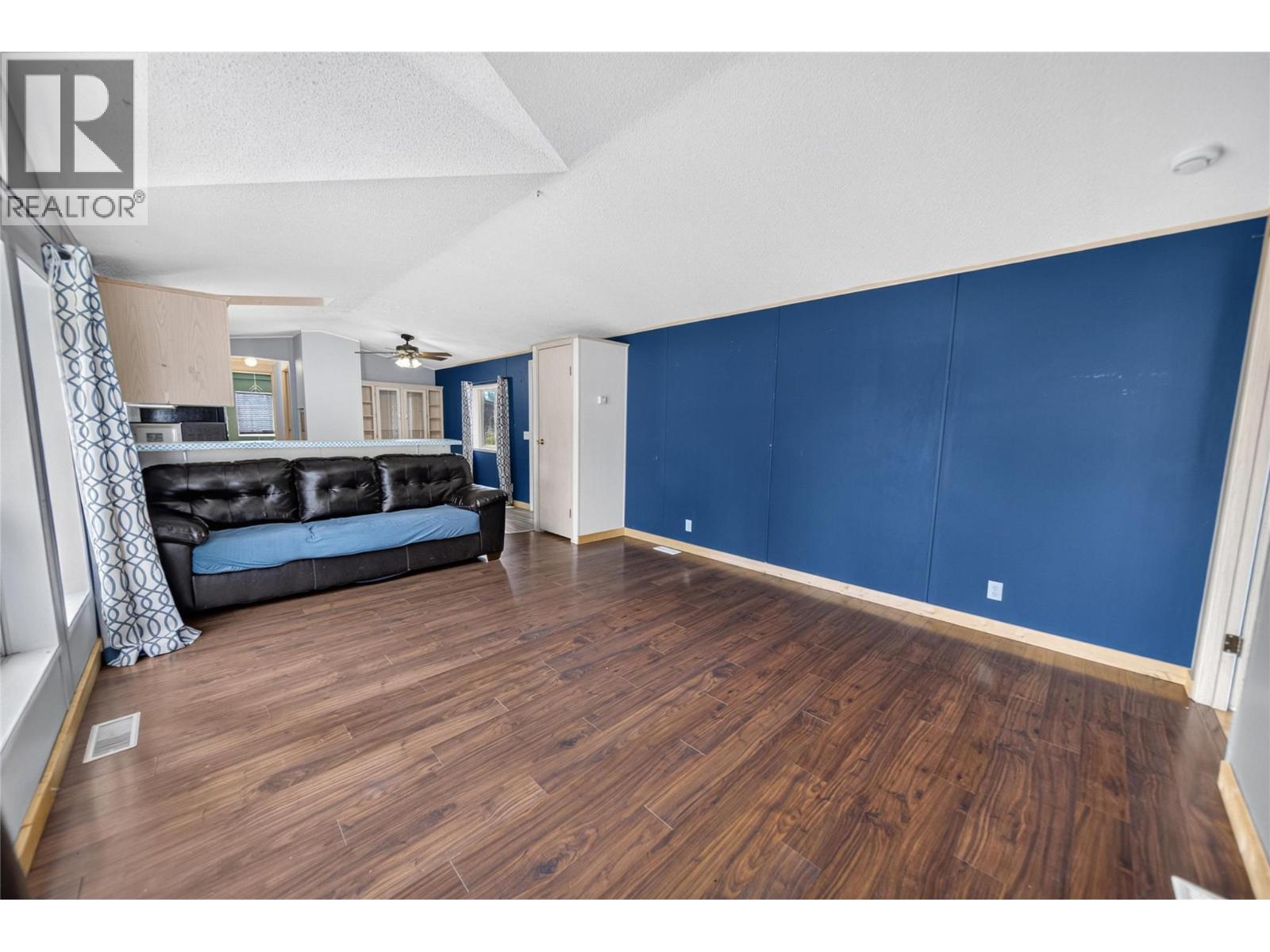 8470 Caithness Road Unit# 16, Elko, British Columbia  V0B 1T3 - Photo 18 - 10398443