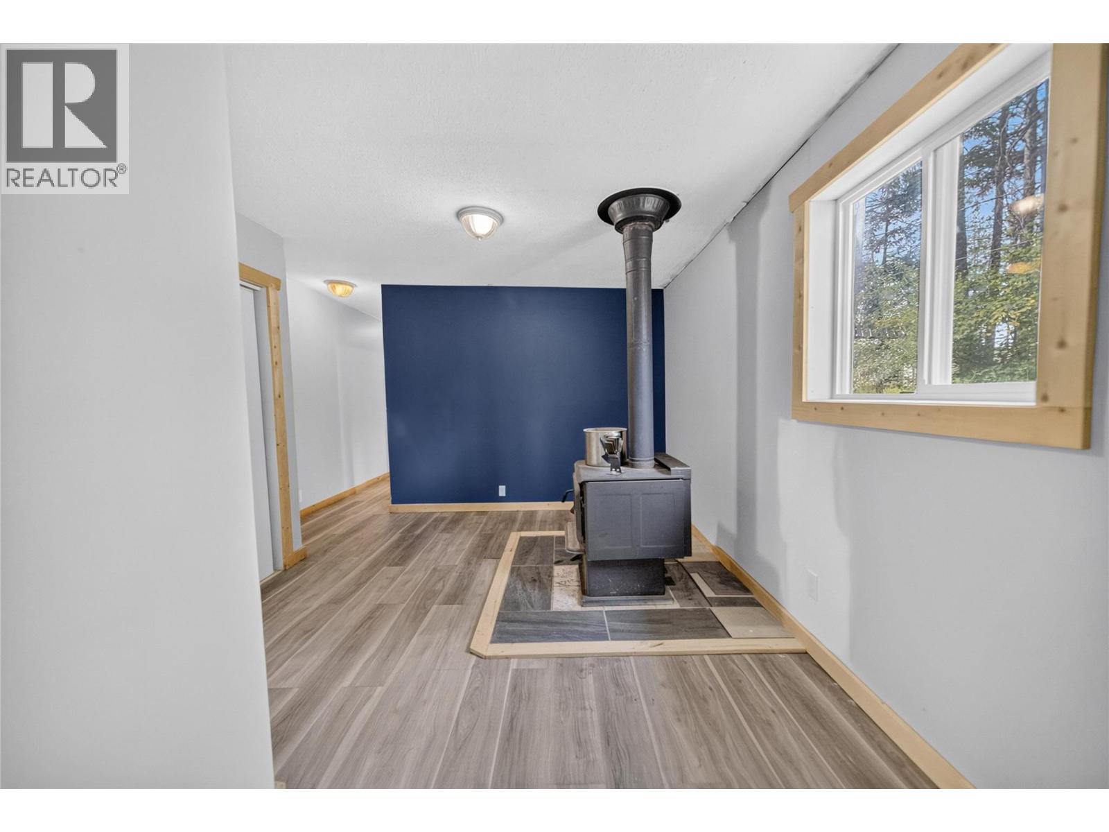 8470 Caithness Road Unit# 16, Elko, British Columbia  V0B 1T3 - Photo 6 - 10398443